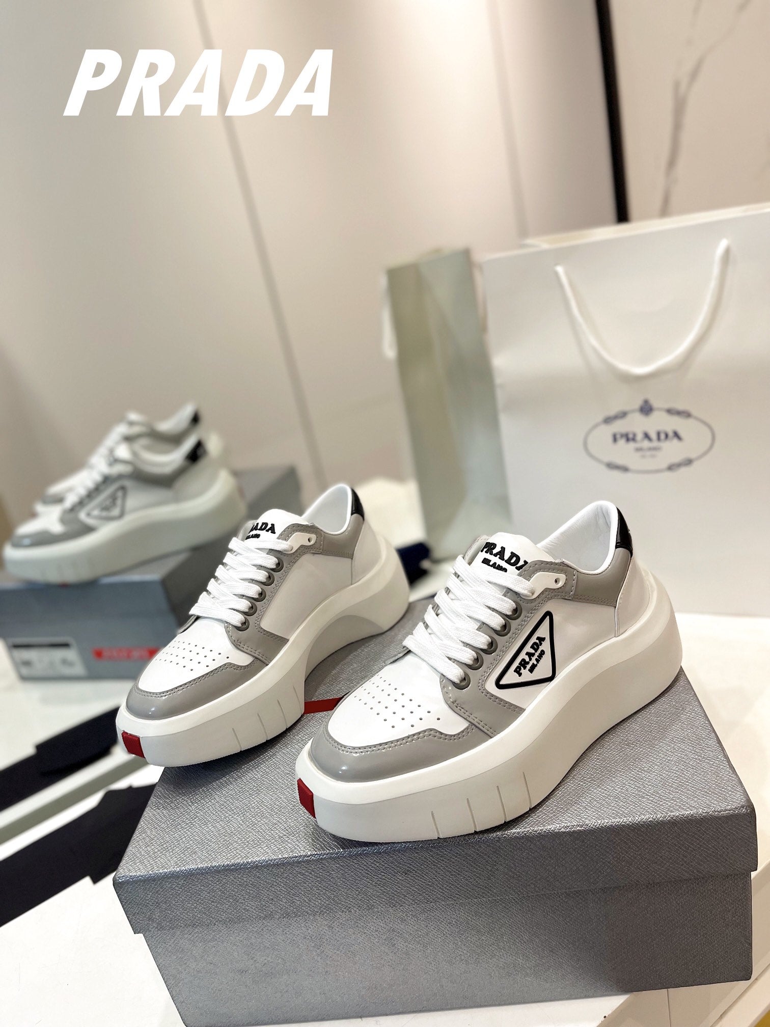 PRA DOWNTOWN THICK-SOLE SNEAKERS WHITE AND GRAY CALFSKIN、mysite、Cacoeks