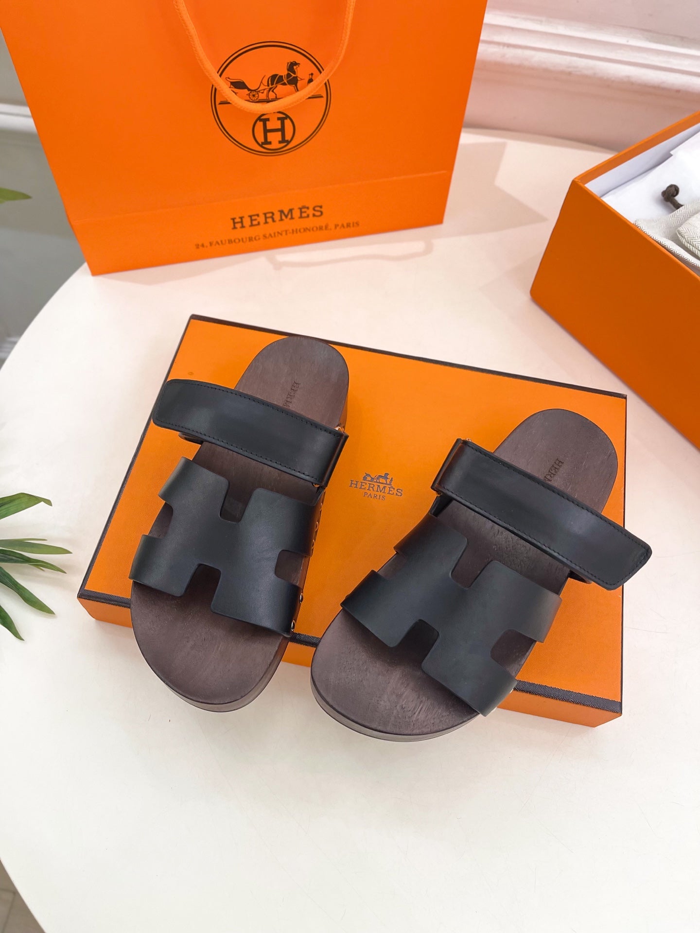 KOS CLOG IN BLACK CALFSKIN、mysite、Cacoeks