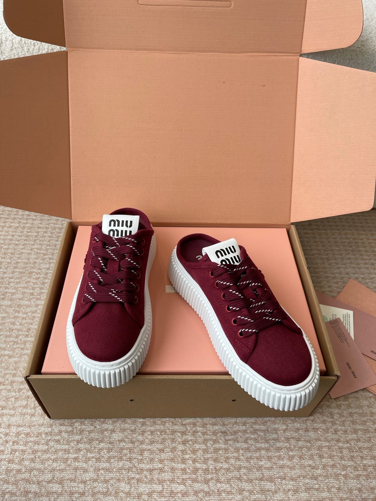 WASH SNEAKER MULES IN BURGUNDY RED DENIM STRIPED LACES、mysite、Cacoeks