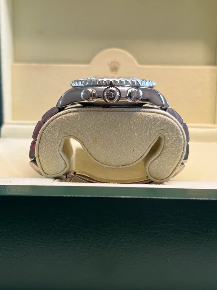 兼职  林炎: luxecystore