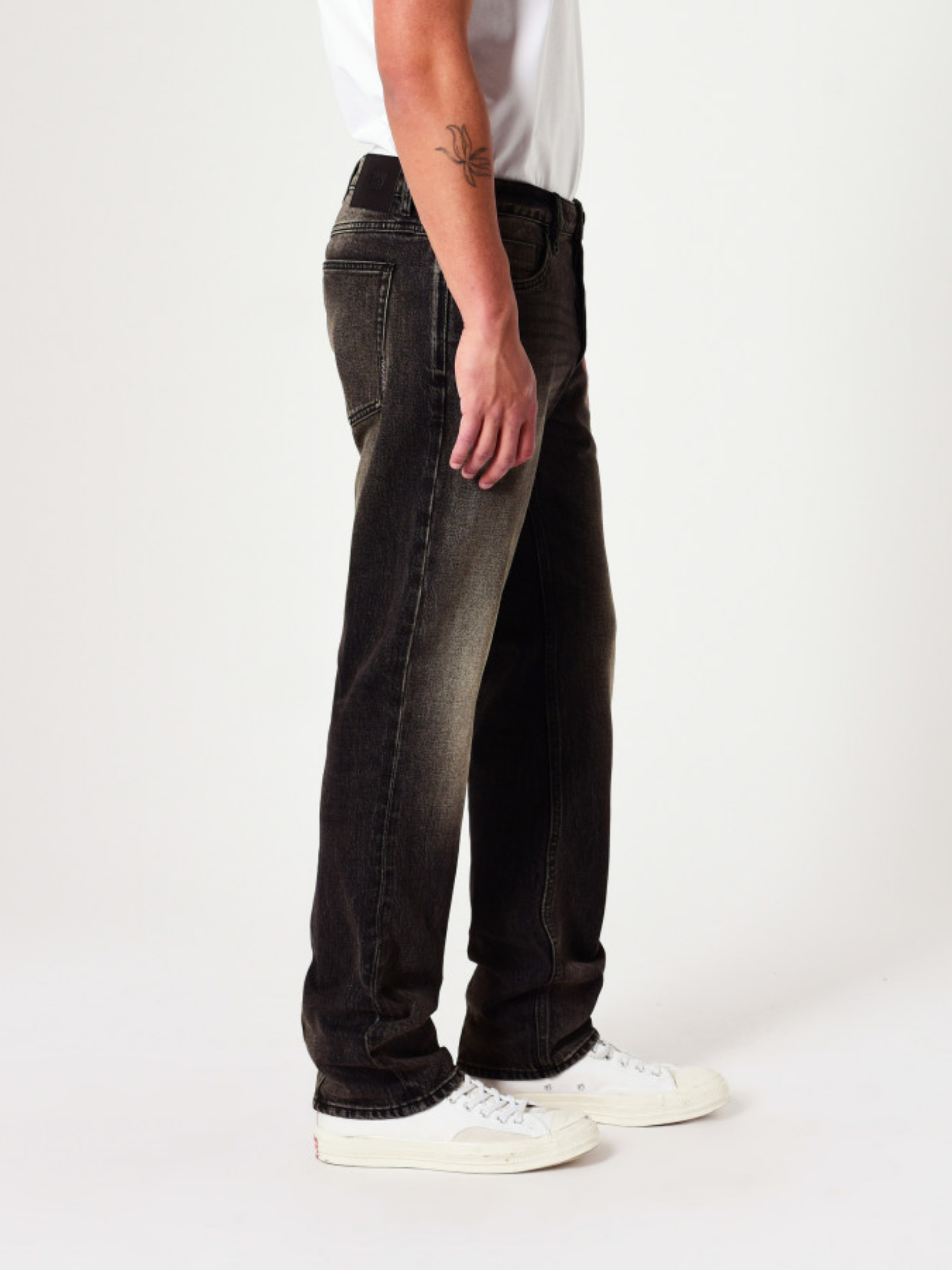 Ray Straight Nightingale