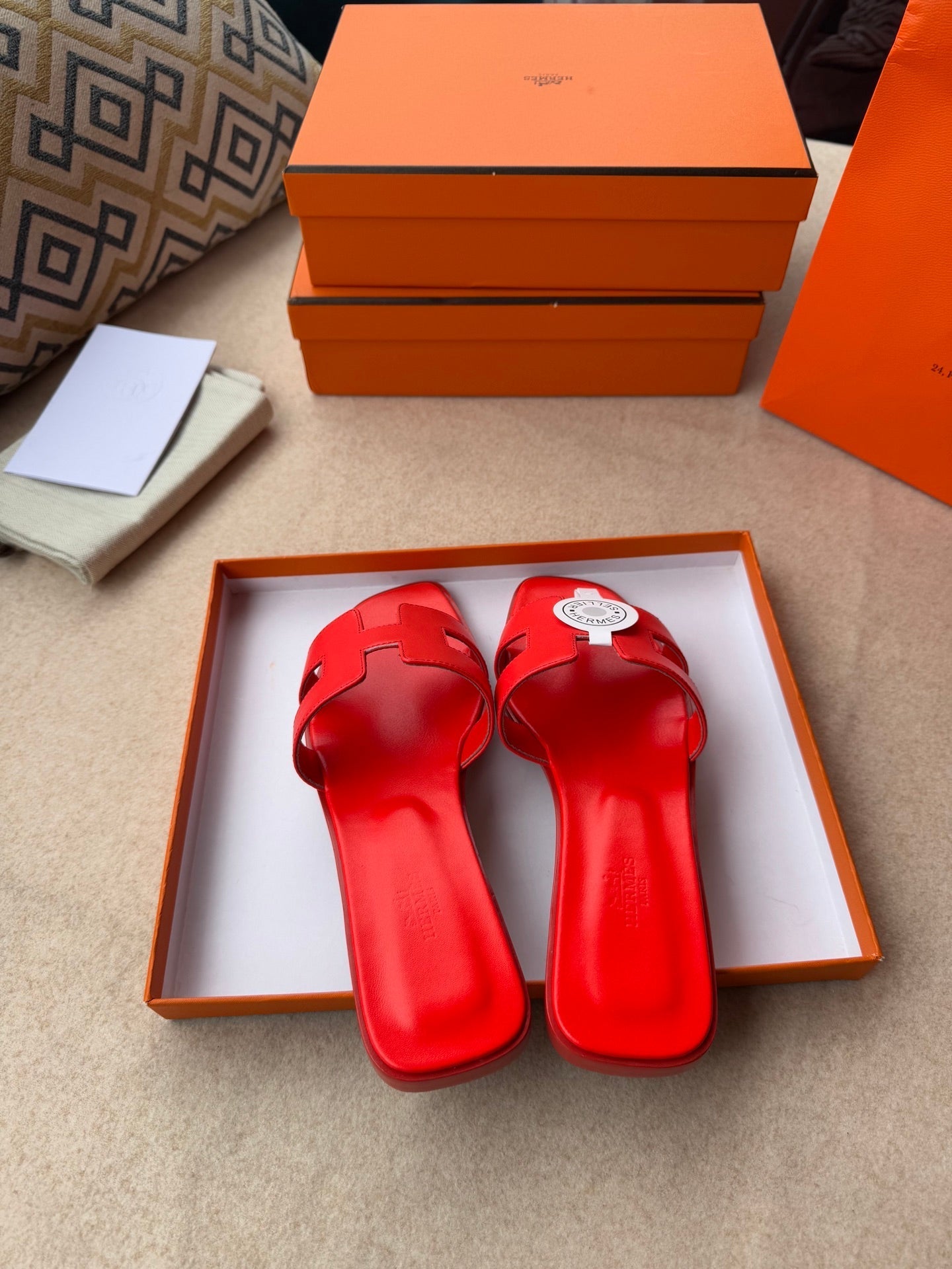 0RAN SANDALS IN CHERRY RED CALFSKIN、mysite、Cacoeks