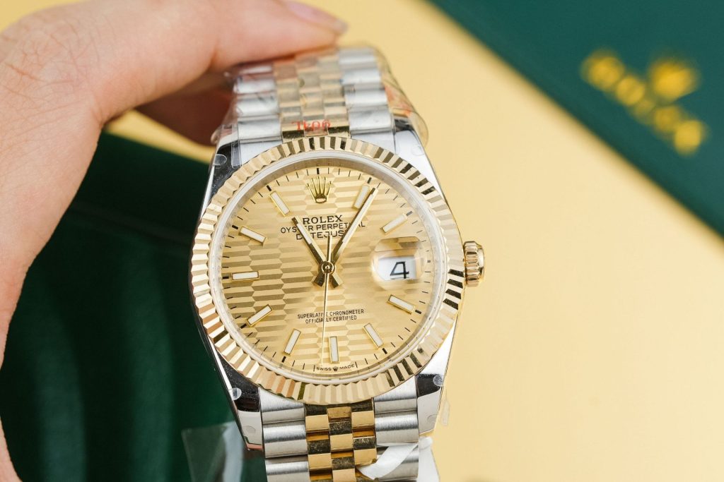 Đồng Hồ Rolex Chế Tác DateJust 126233 Mặt Nếp Gấp Bọc Vàng GM Factory 36mm (2)