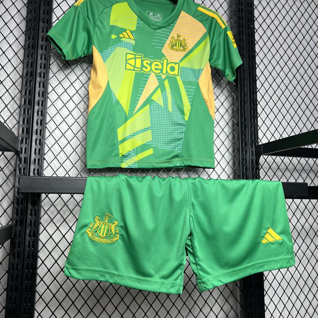 JerseysGala.com | Newcastle United 24-25 Green Goalkeeper Kids Kit -Customize Name, Number and Patch | Worldwide Shipping
