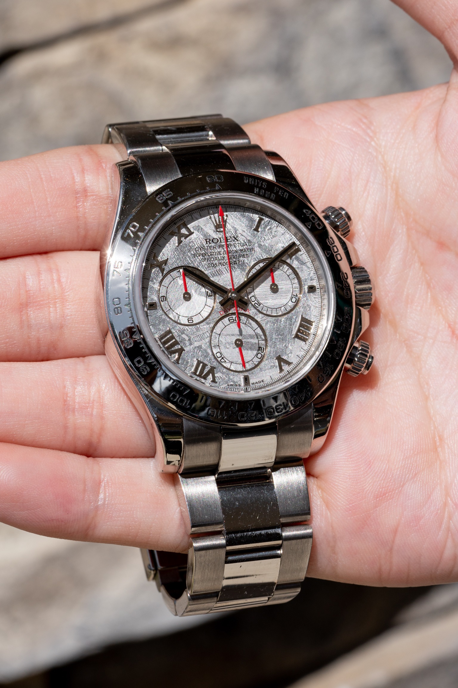 兼职  林炎: luxecystore