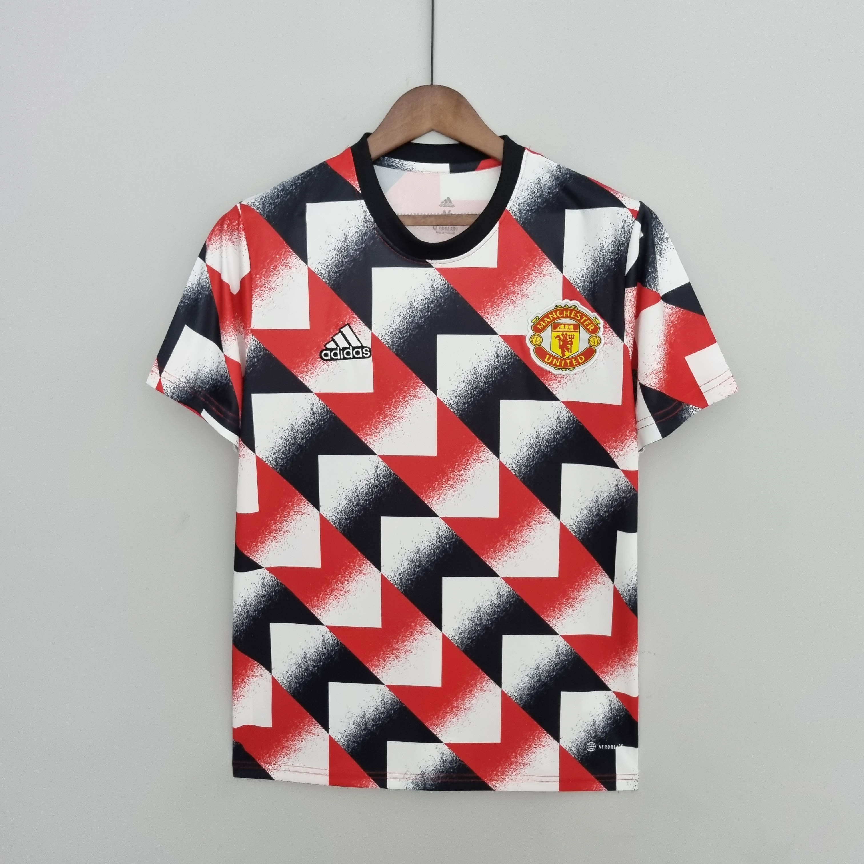 2022/2023 Manchester United Training Suit Red White Black Geometric Pattern 1:1 Thai Quality:football jersey mysite: unitedjerseyfootball 邓江浪:football