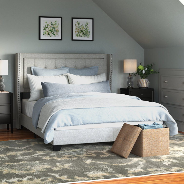 Avalyn Upholstered Bed