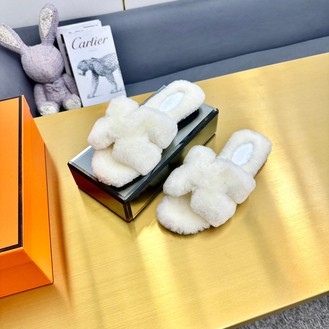 0RAN SHEARLING SANDALS WHITE、mysite、Cacoeks