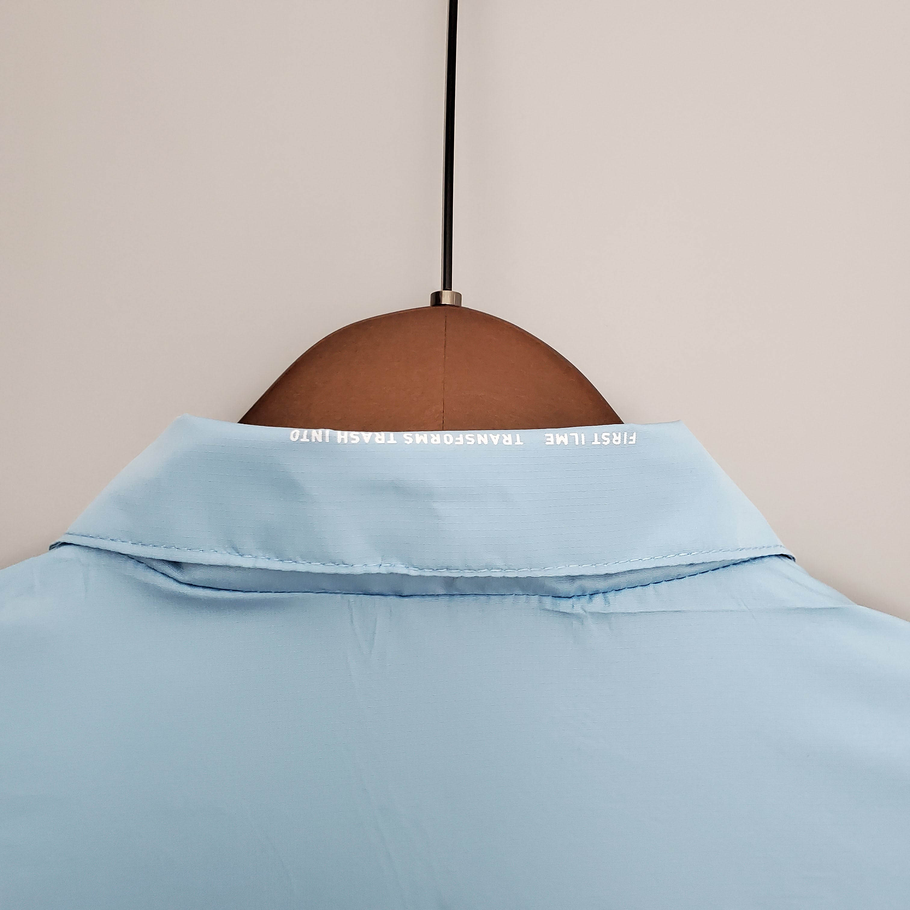 2021/2022 Manchester City Jersey Windbreaker Blue And White:football jersey mysite: unitedjerseyfootball 邓江浪:football