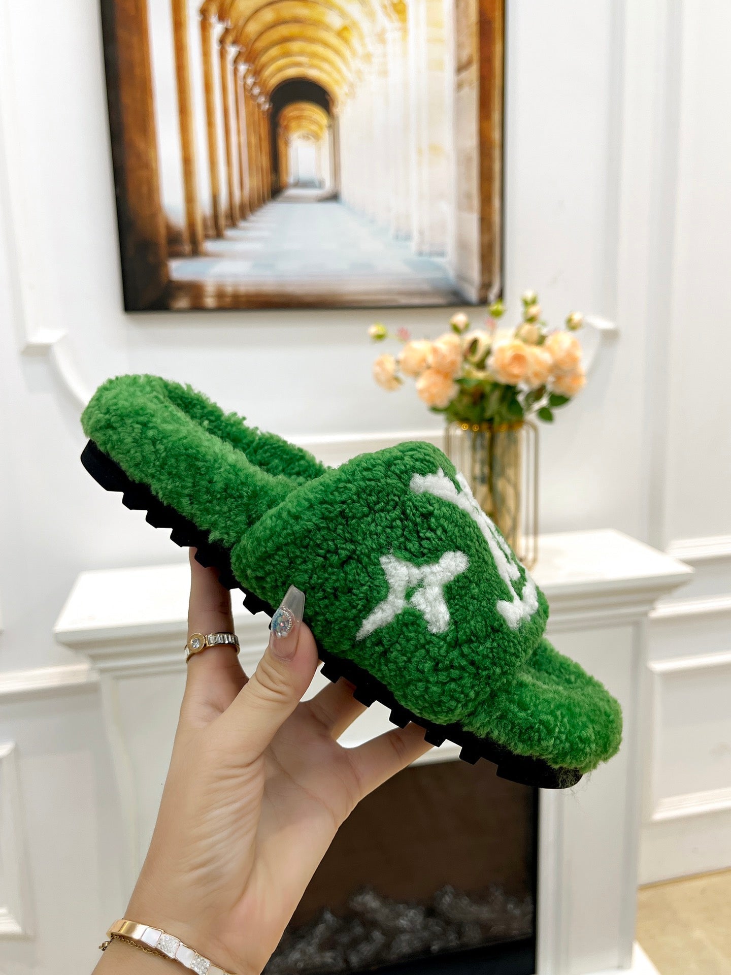 LV FLAT SLIPPER IN EMERALD GREEN MIX WHITE SHEARLING、mysite、Cacoeks
