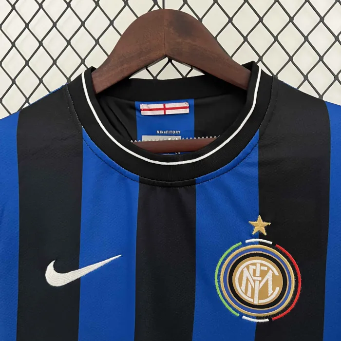 2009/2010 Retro Internazionale Milan Home Football Jersey 1:1 Thai Quality:football jersey mysite: unitedjerseyfootball 邓江浪:football