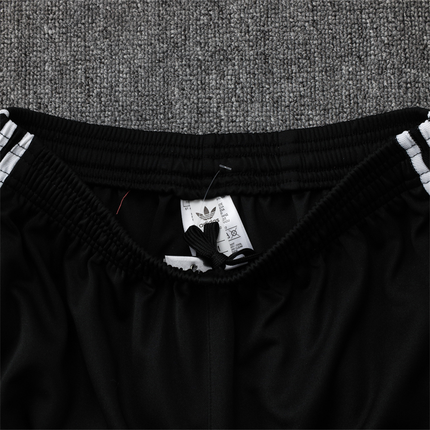 UltraTrikot-Manchester United 24-25 Kids Throwback Jacket Training Tracksuit - Date Red Jackets & Black Pants