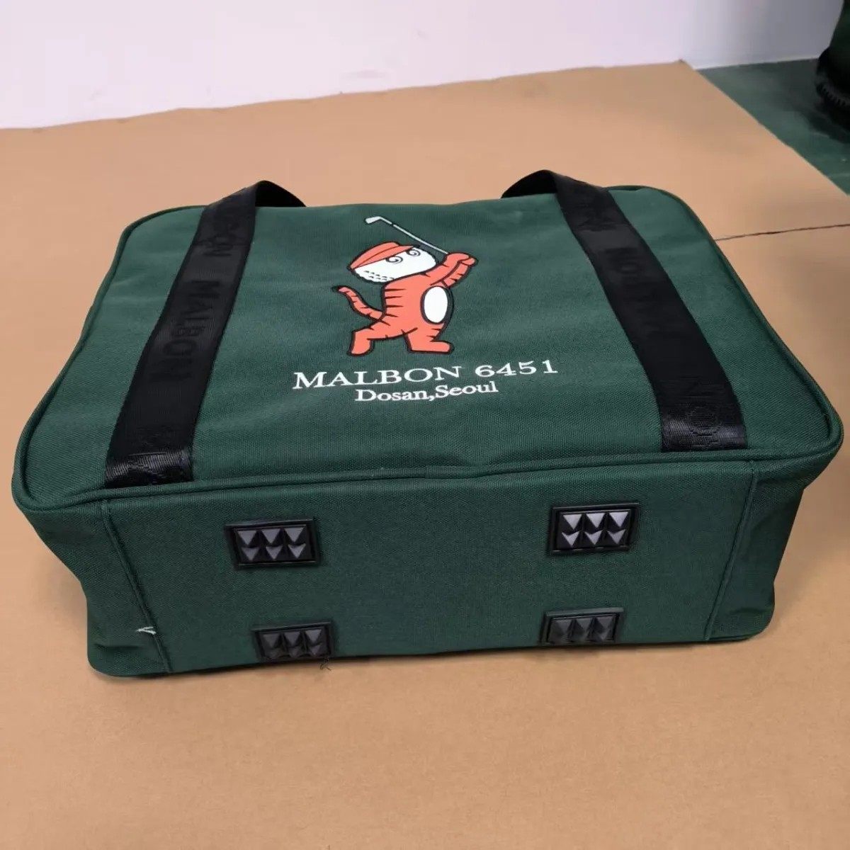 TITLESIT TAYLORMADE G/FORE GOLF BAG