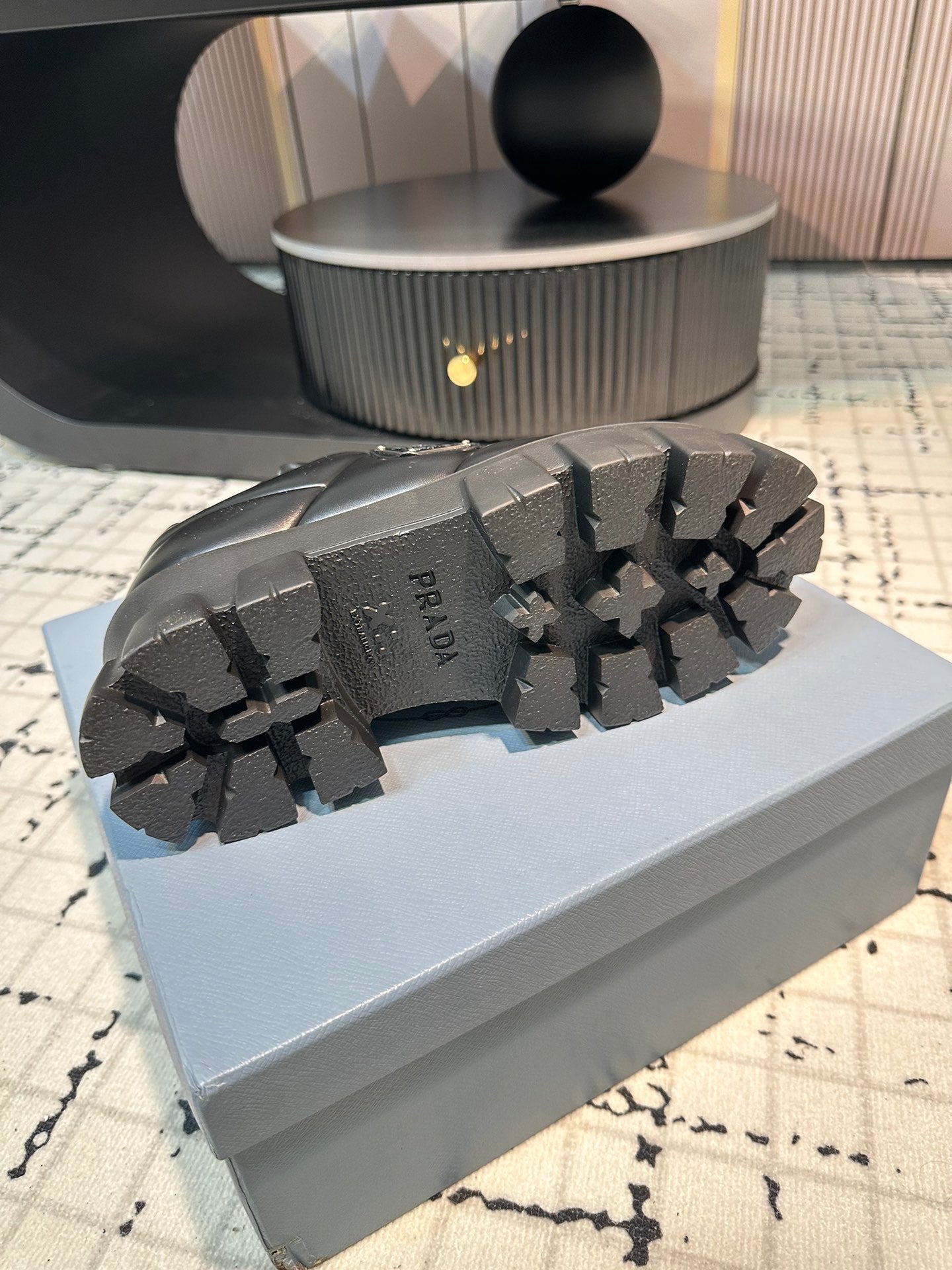 PRA MONOLITH BRUSHED LACE-UP SHOES BLACK LAMBSKIN、mysite、Cacoeks