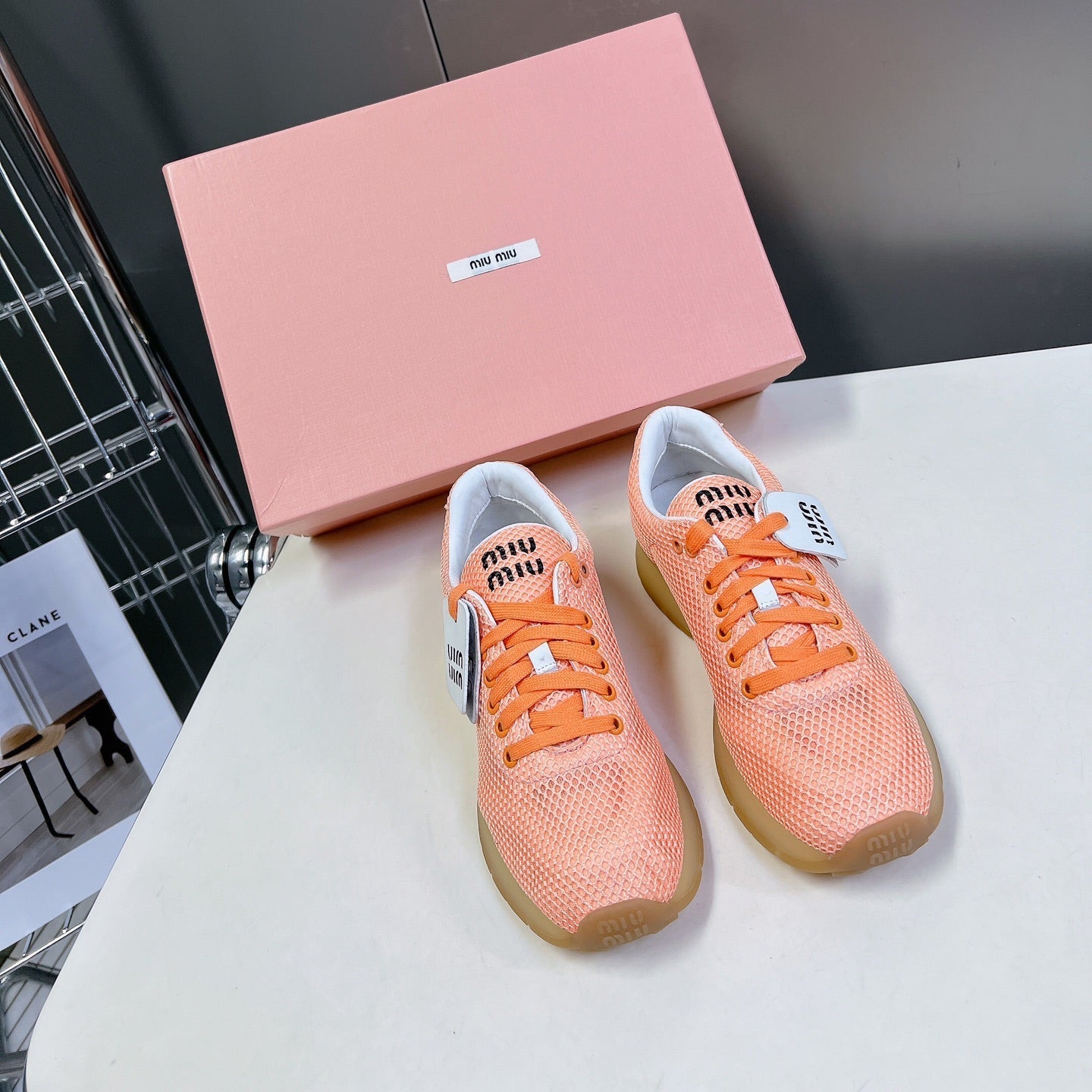 BASIC SNEAKERS IN LIGHT ORANGE MESH、mysite、Cacoeks