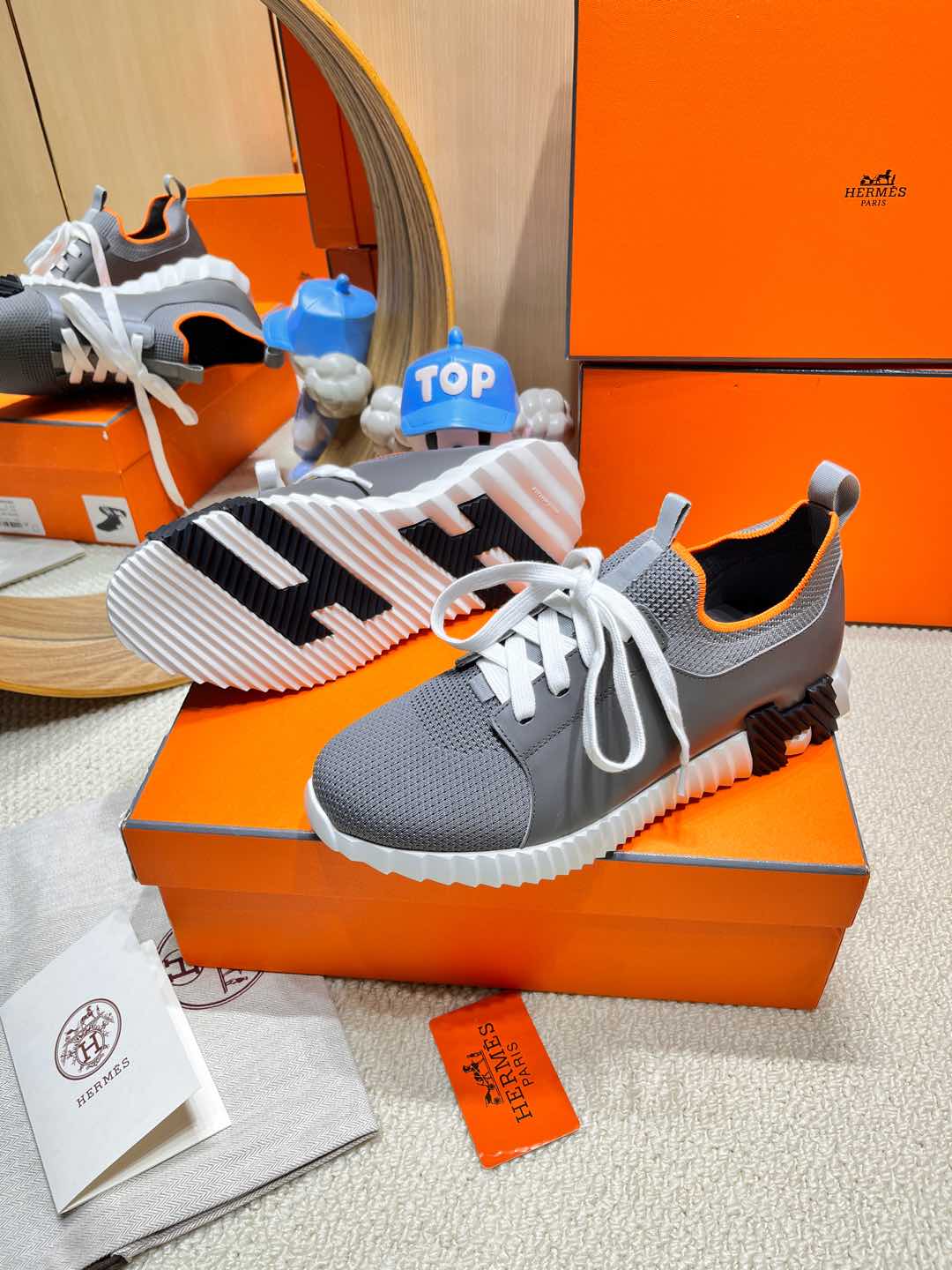 DEPART SLIP-ON SNEAKER IN MOUSE GRAY KNIT AND CALFSKIN、mysite、Cacoeks