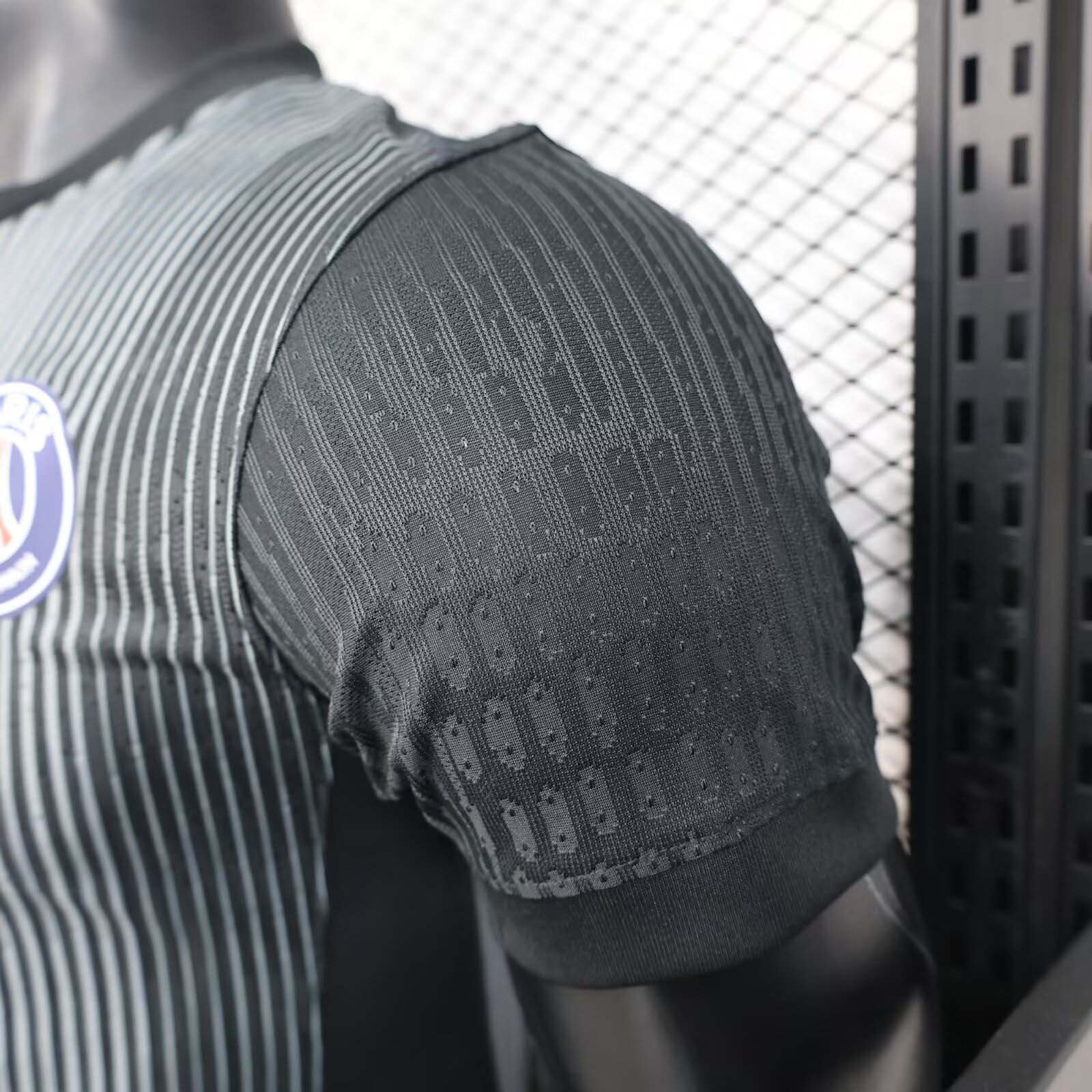 2025/2026 Player Version Psg Paris Saint-Germain Goalkeeper Black Football Shirt 1:1 Thai Quality:football jersey mysite: unitedjerseyfootball 邓江浪:football