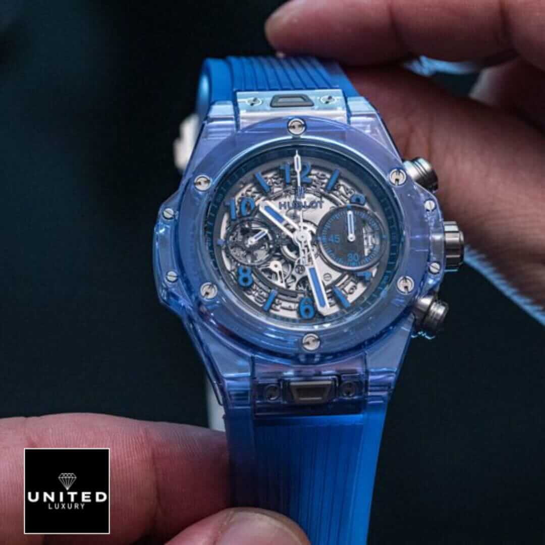 Hublot Big Bang Blue Dial Blue Bezel Replica on the hand