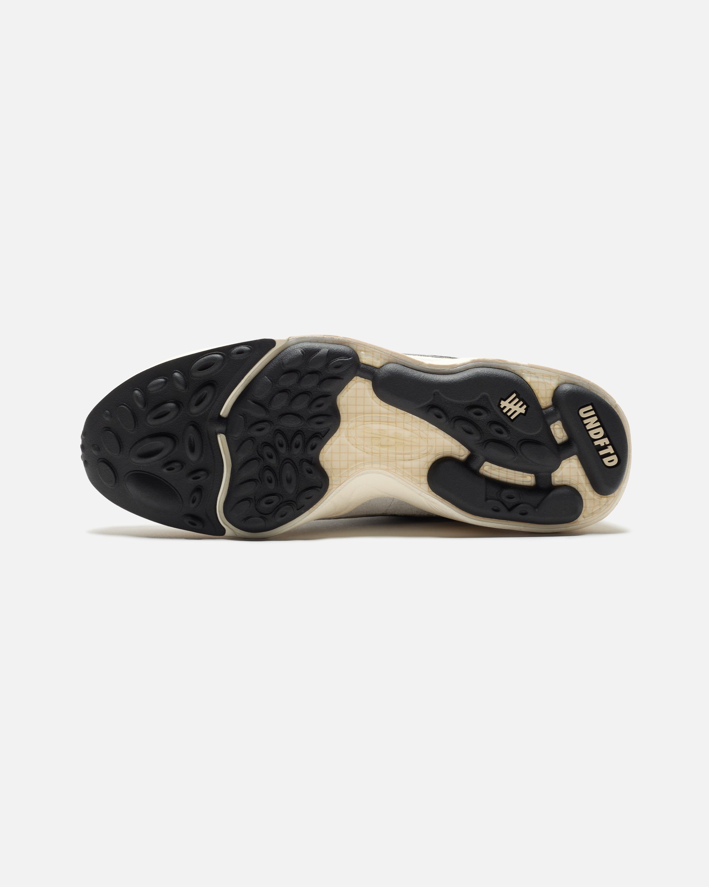 UNDEFEATED X NIKE AIR ZOOM SPIRIDON - PHANTOM/ BLACK