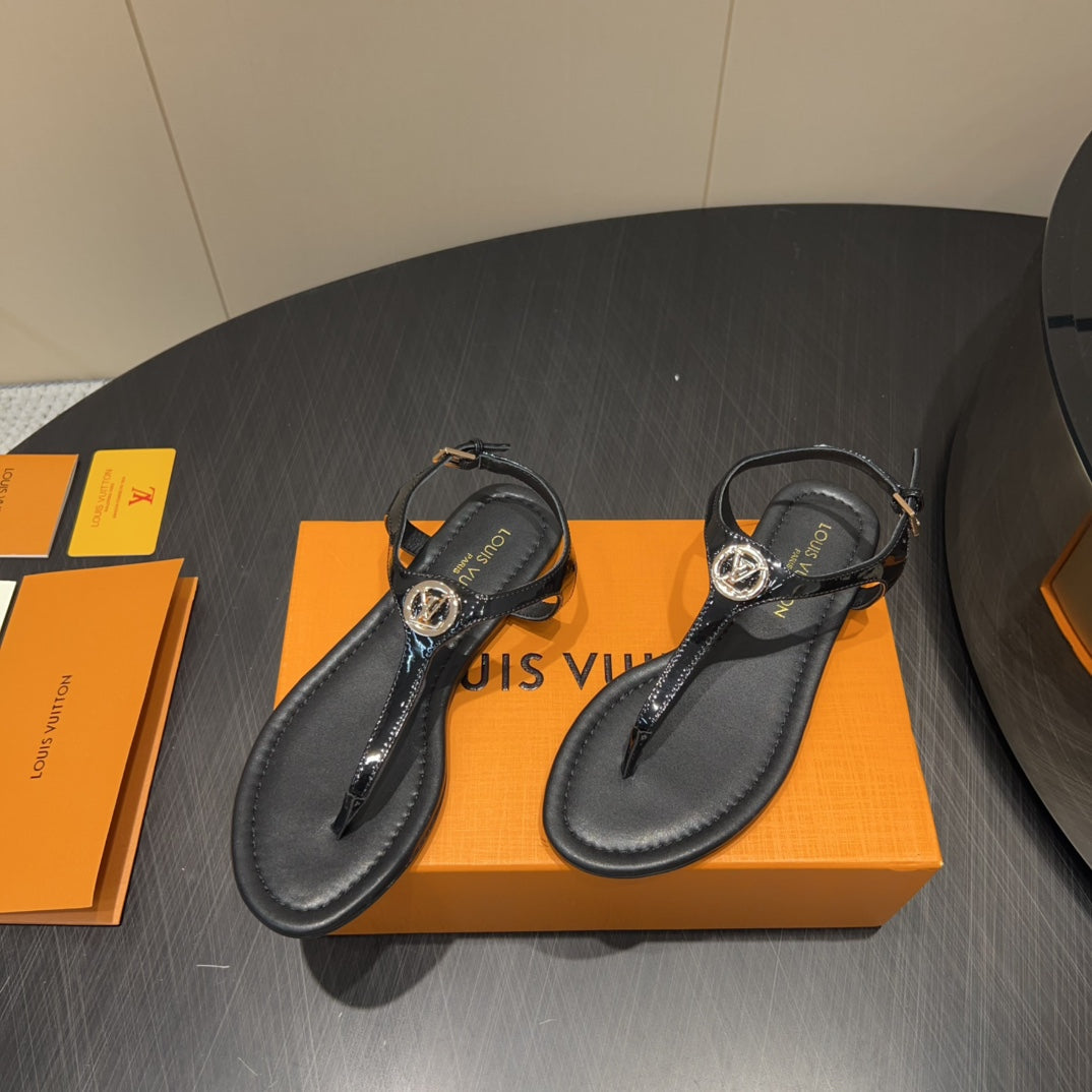 LV THONG SANDALS 25S IN BLACK CALFSKIN WITH GOLD HARDWARE、mysite、Cacoeks