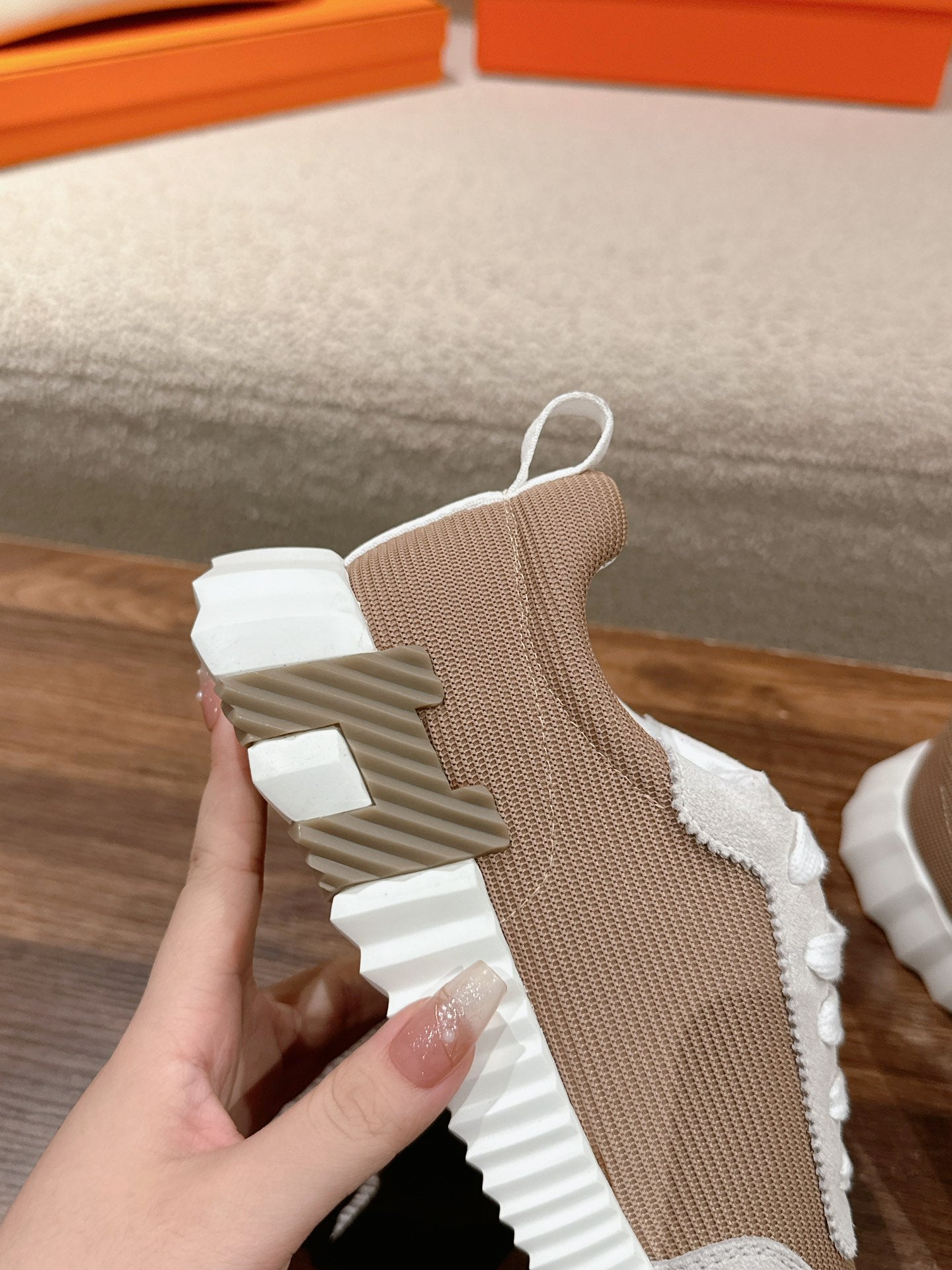 MAINLAND SNEAKER IN PALE GRAY SUEDE AND LIGHT BROWN BREATHABLE MESH FABRIC、mysite、Cacoeks