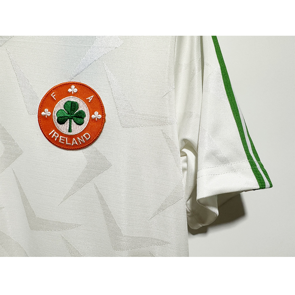 GlobeJersey-Retro Ireland 1990 Away Unsponsored Jersey