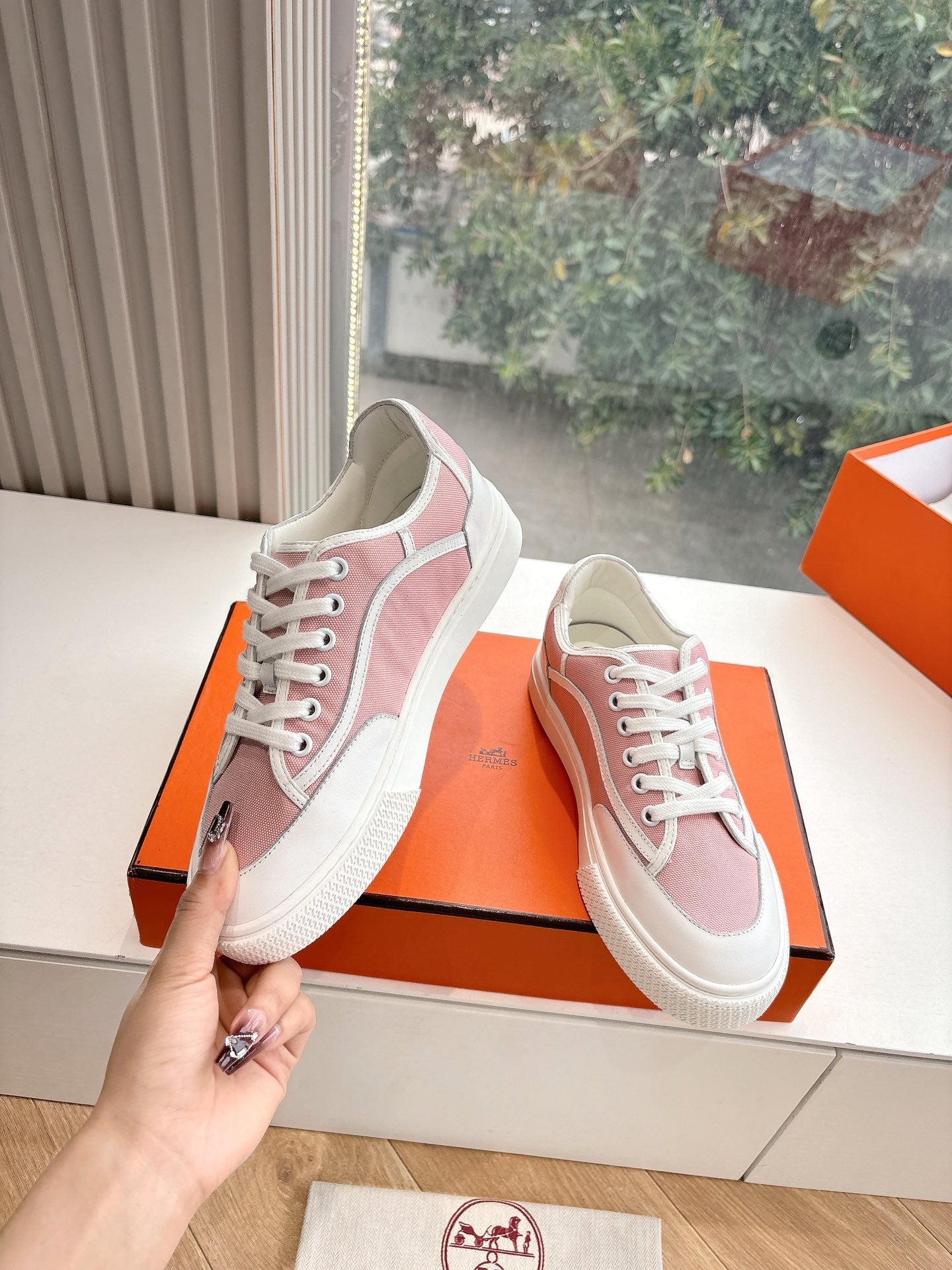 GET SNEAKER IN ROSE PINK MAXI CANVAS AND WHITE CALFSKIN、mysite、Cacoeks