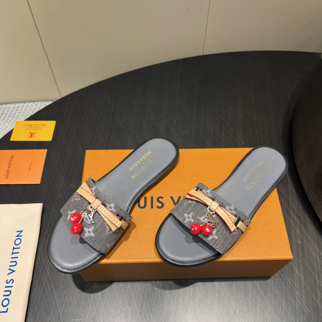 LV SLIDE SANDALS 25S IN DARK GREY DENIM AND CALFSKIN WITH CHERRY BLOSSOM BUCKLE、mysite、Cacoeks