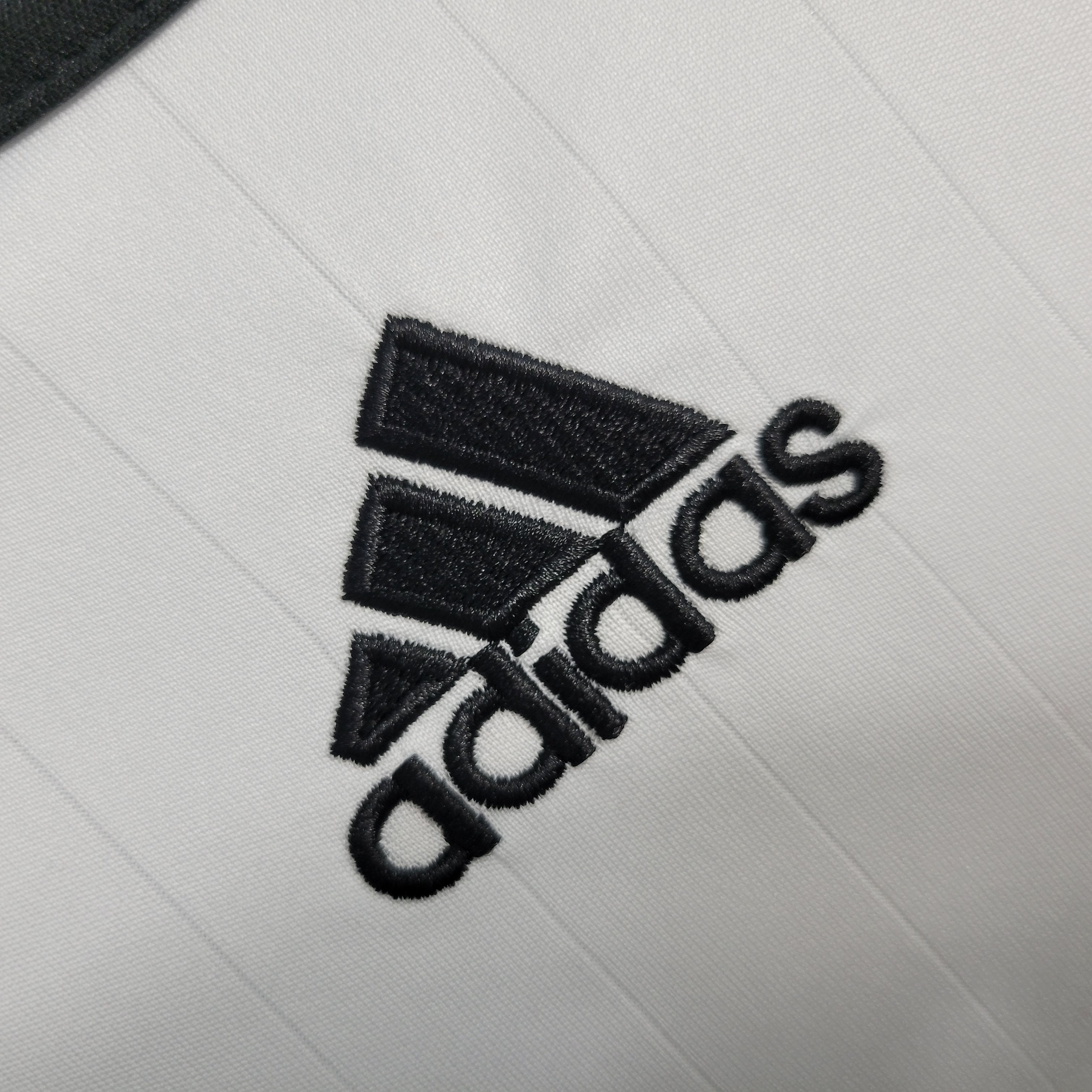 ManixJersey.com | Retro AC Milan 06-07 Away Stadium Long Sleeve Jersey - Champions League Final -Customize Name, Number and Patch | Worldwide Shipping