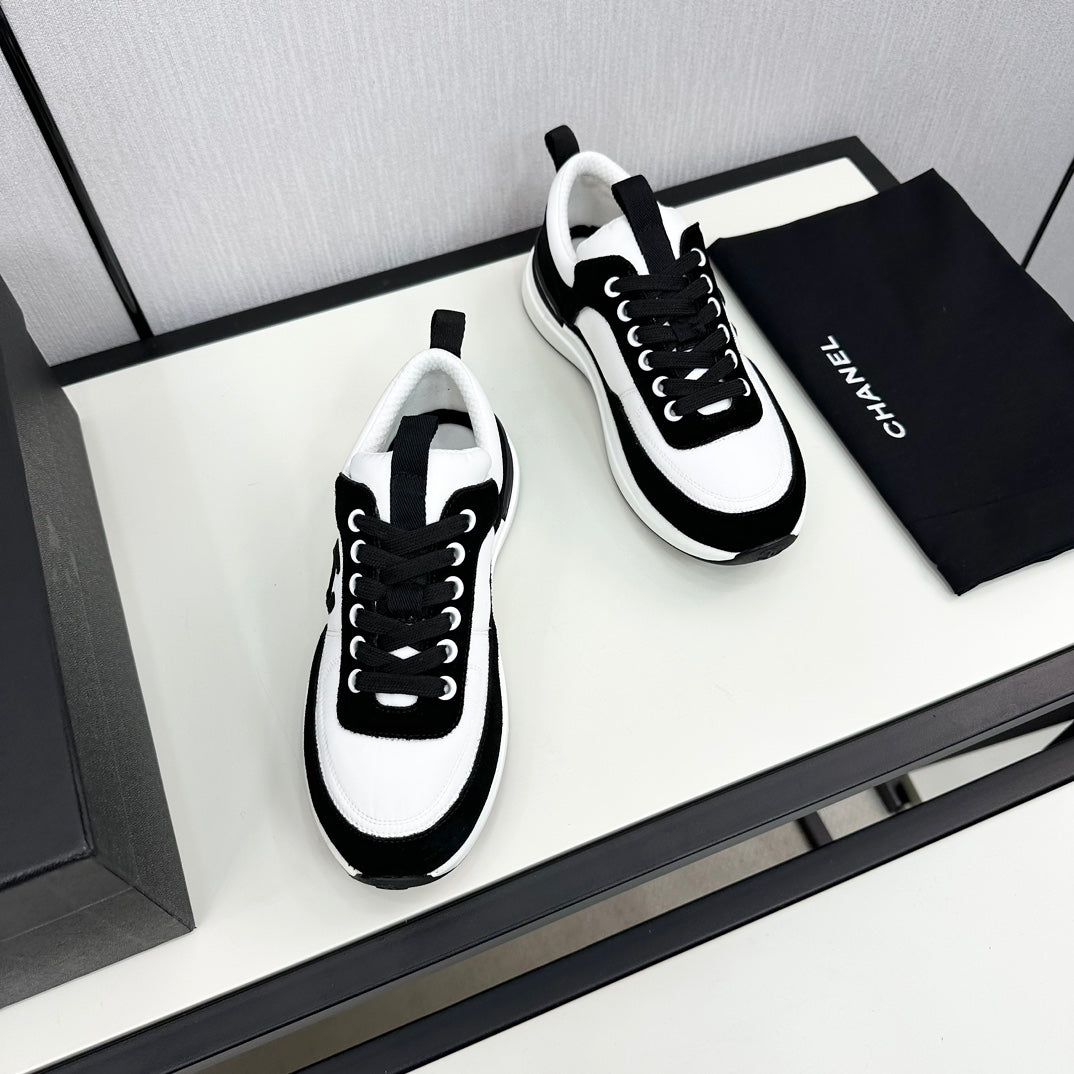 SNEAKER IN BLACK SUEDE AND WHITE CALFSKIN、mysite、Cacoeks