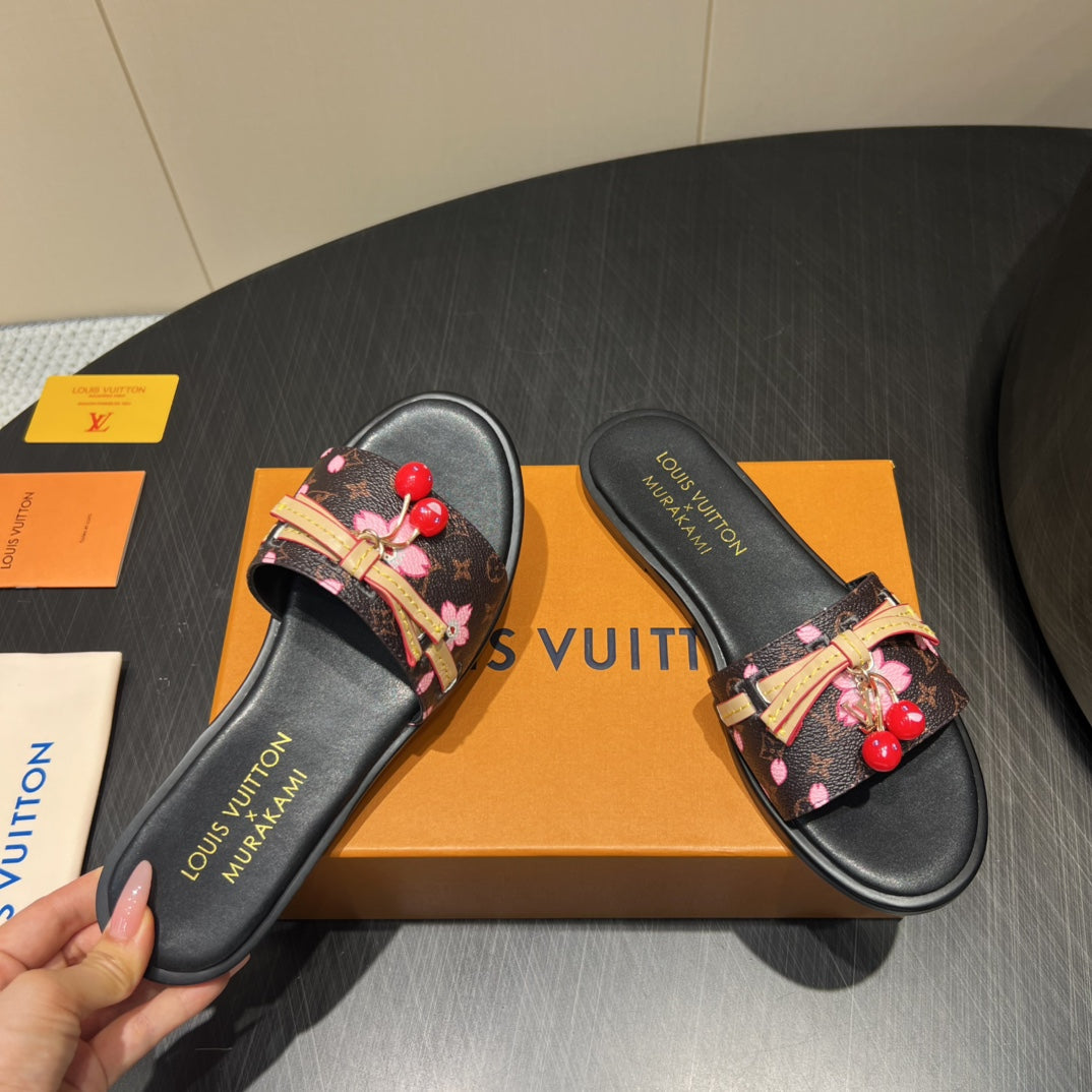 LV SLIDE SANDALS 25S IN DARK BROWN AND BLACK CALFSKIN WITH CHERRY BLOSSOM BUCKLE、mysite、Cacoeks
