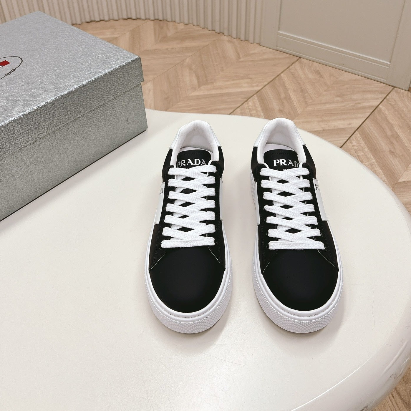 PRA LEATHER LOGO OUTLET SNEAKERS BLACK CALFSKIN、mysite、Cacoeks