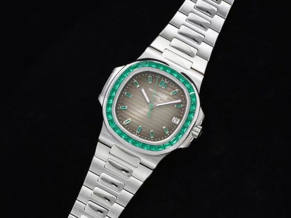 Patek Philippe 5711 Nautilus Replica-fasswatch