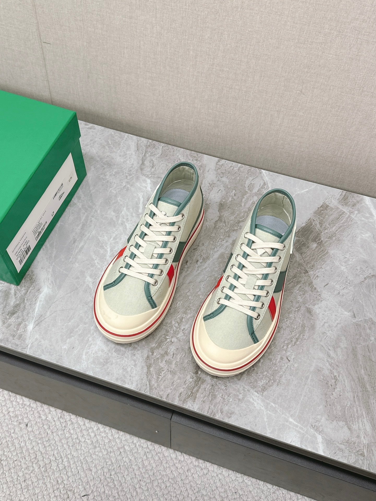 ELIOT SNEAKER IN GREEN PASTEL CANVAS AND CALFSKIN、mysite、Cacoeks
