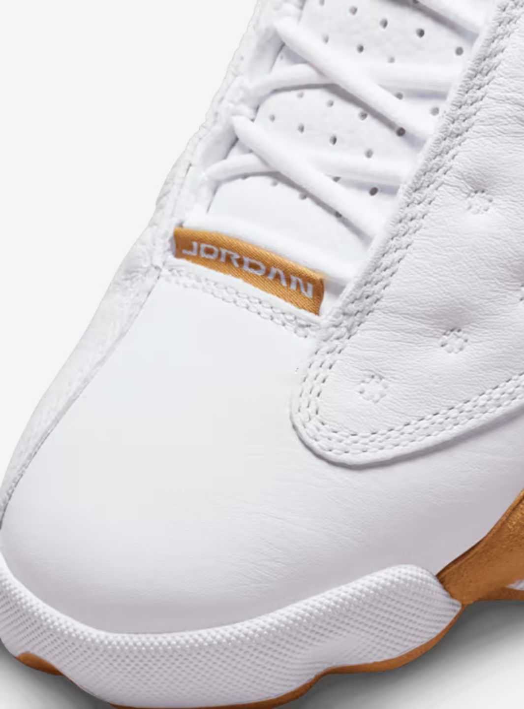 Air Jordan 13 Retro Wheat (2023)、JORDAN、Cacoeks