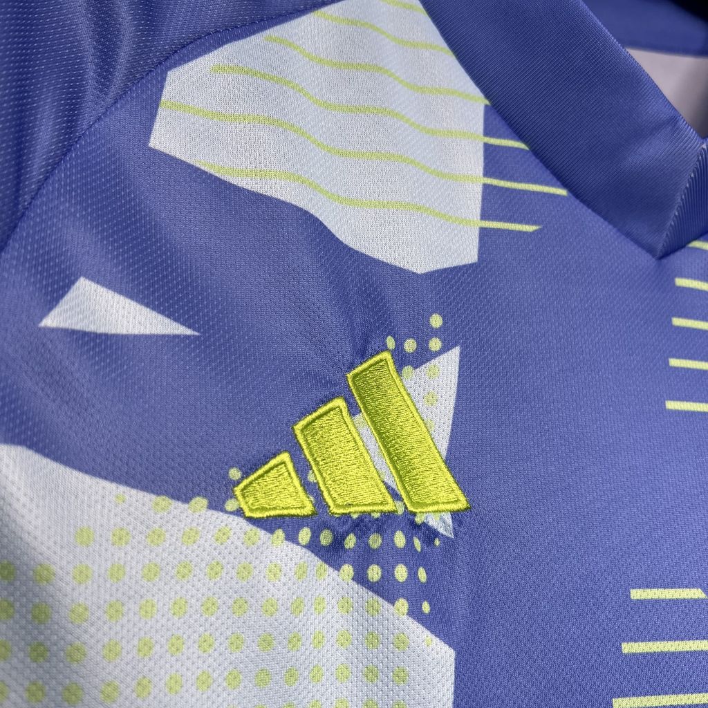 ManixJersey.com | Manchester United 24-25 Blue Goalkeeper Jersey - Fans Version -Customize Name, Number and Patch | Worldwide Shipping