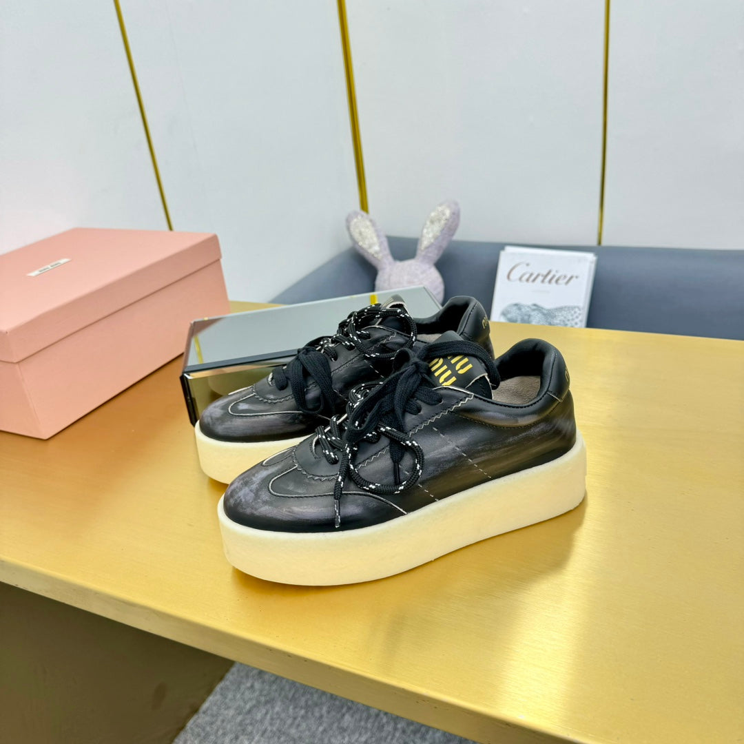 THICK-SOLED RETRO SNEAKERS IN BLACK DUST LAMBSKIN、mysite、Cacoeks