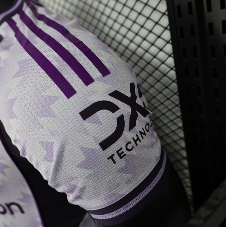 25-26 Manchester United Special soccer jersey- player Version: Ajax 24-25 Home Stadium Jersey - Fans Version mysite: Adidas luxuryfootballshirts.com: https://www.luxuryfootballshirts.com/