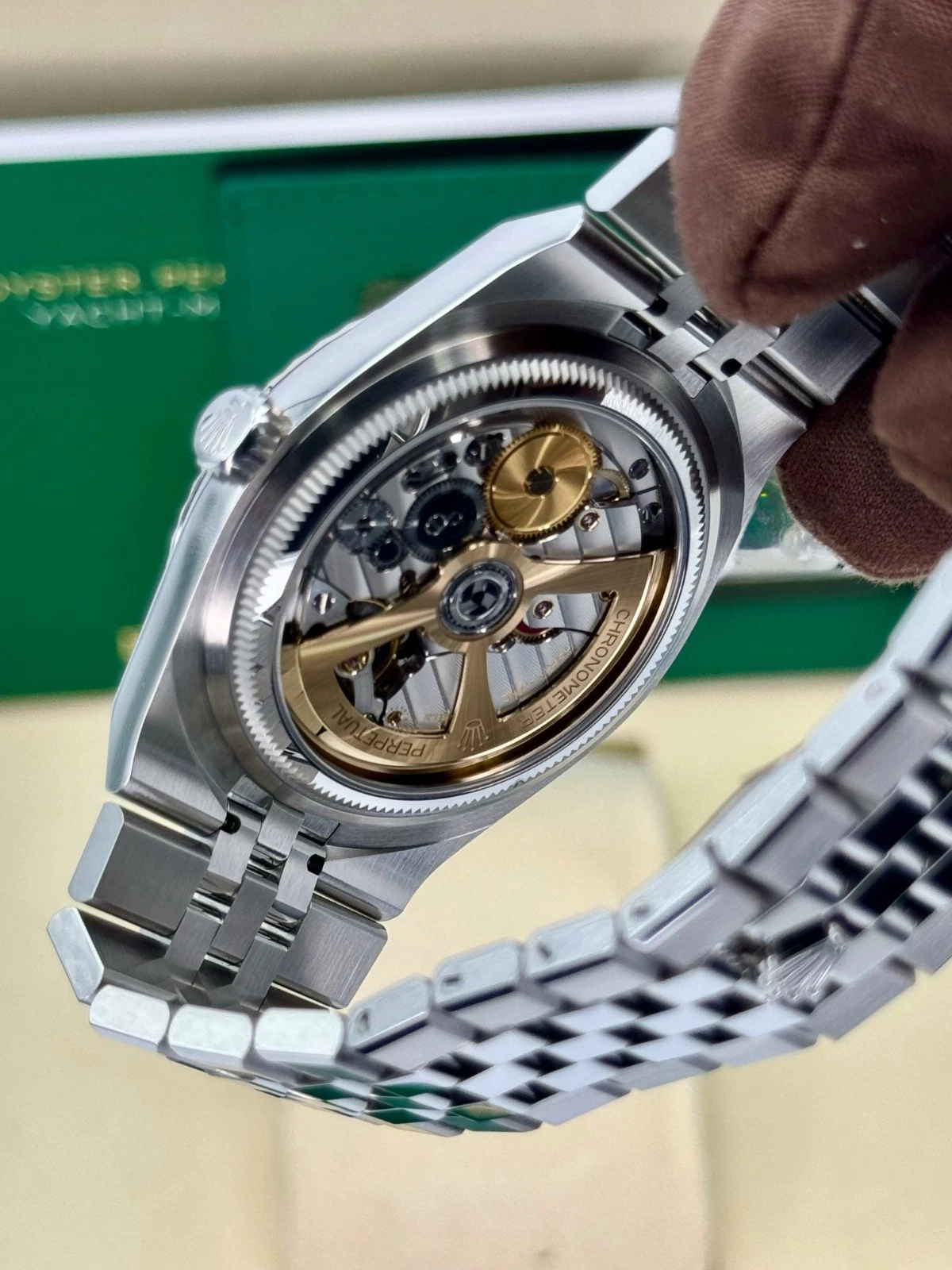 Rolex Land-Dweller 40mm M127334-0001 Super Clone Watch – Oyster Steel White Dial Replica