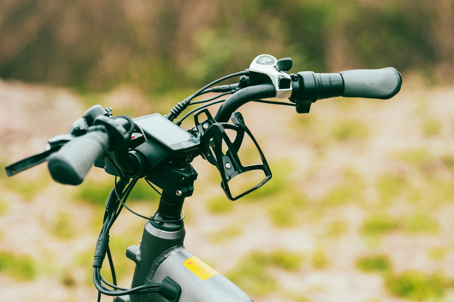 Electric Bike 360° Adjustable Water Bottle Holder、mySite、bearsvspackers