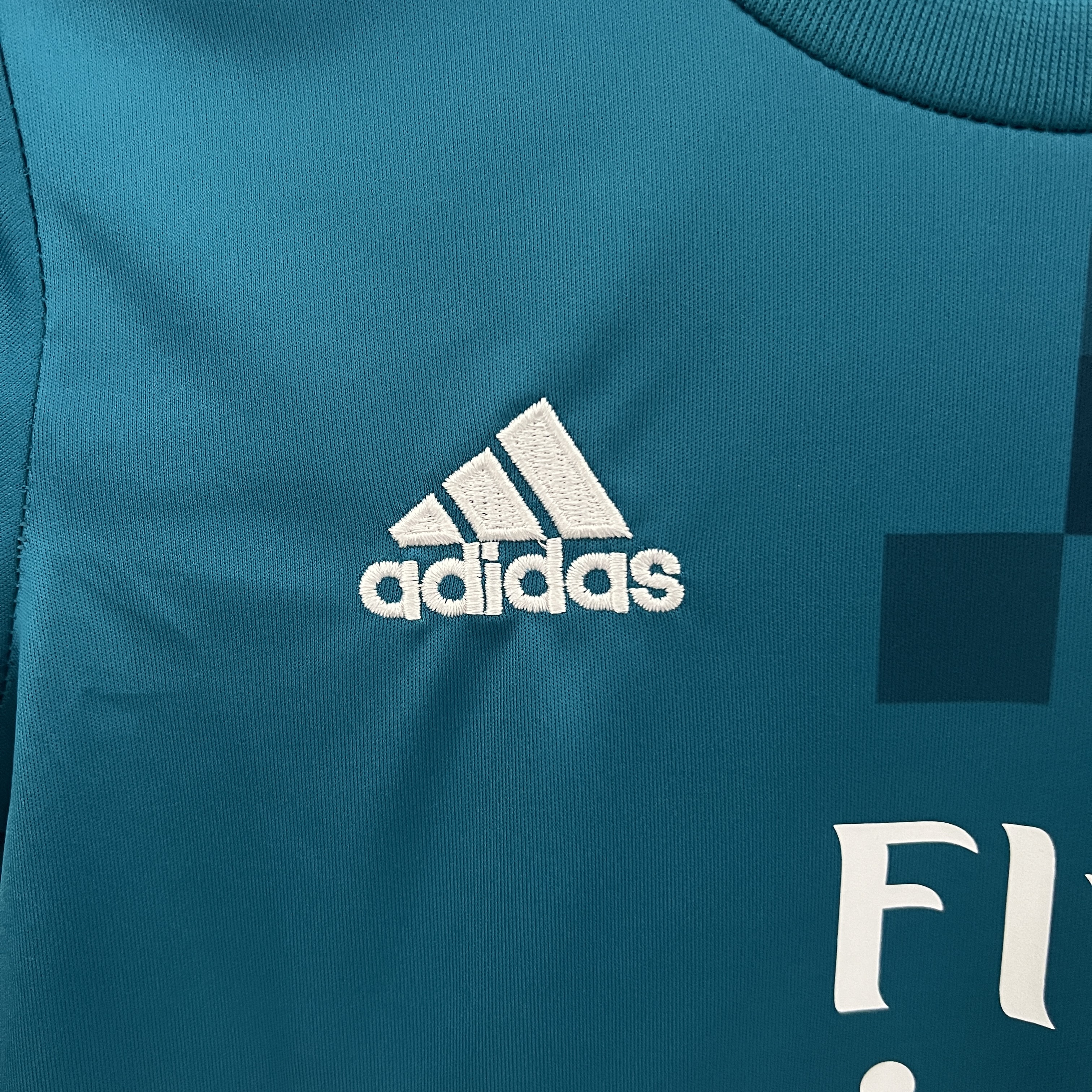 JerseysGala.com | Retro Real Madrid 17-18 Third Kids Kit -Customize Name, Number and Patch | Worldwide Shipping