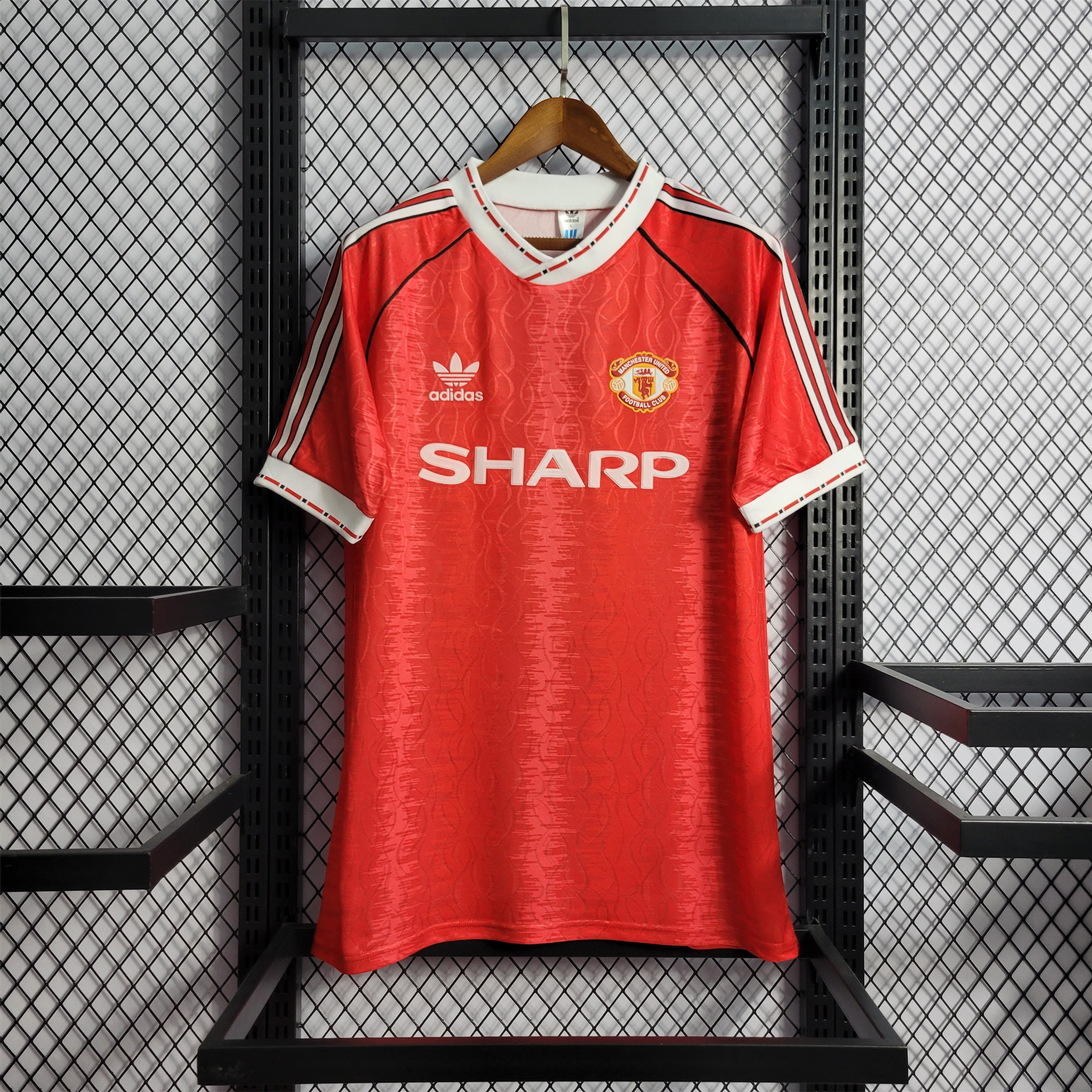 ManixJersey.com | Retro Manchester United 90-92 Home Stadium Jersey -Customize Name, Number and Patch | Worldwide Shipping