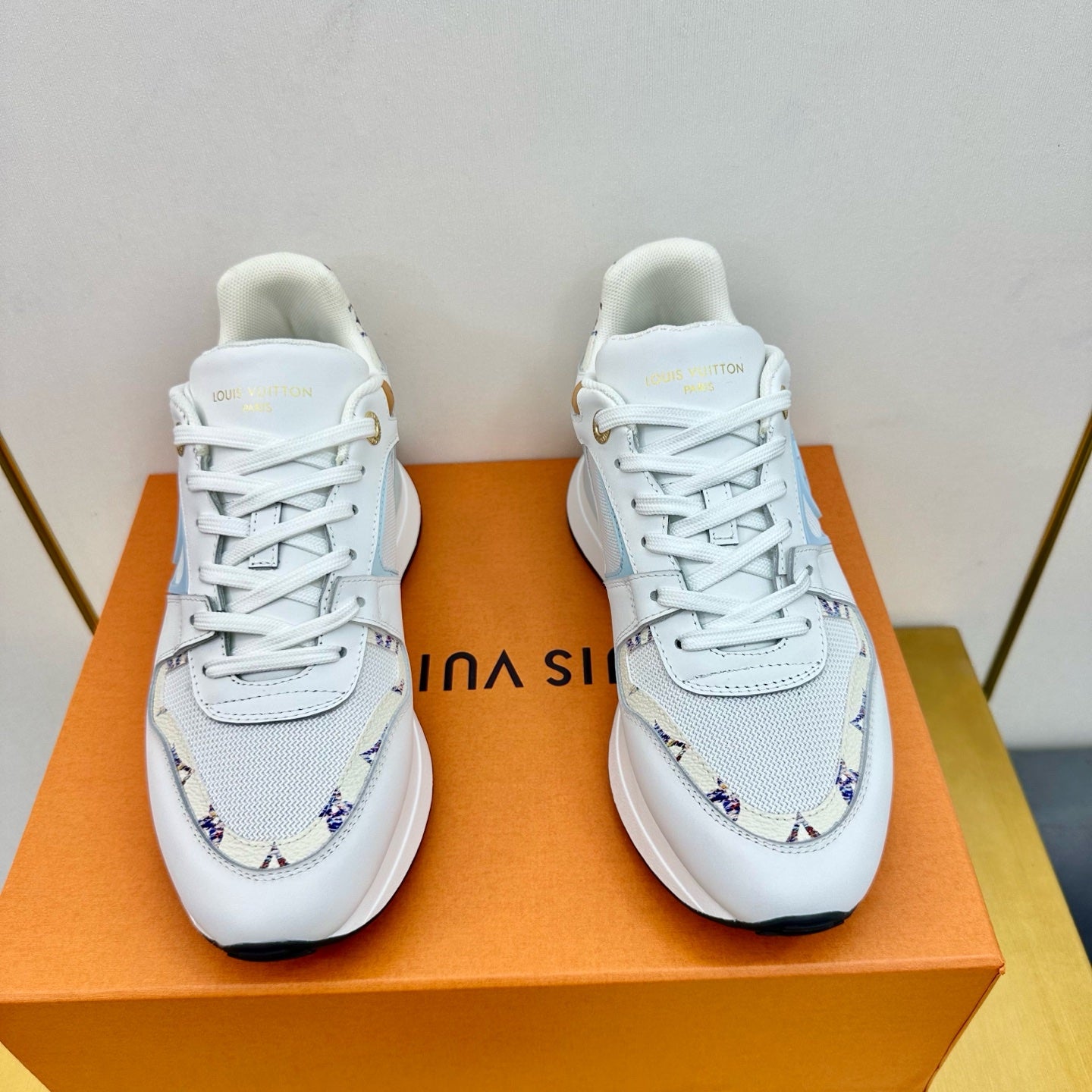 NEO RUN AWAY SNEAKER IN WHITE MIX SKY BLUE CALFSKIN、mysite、Cacoeks