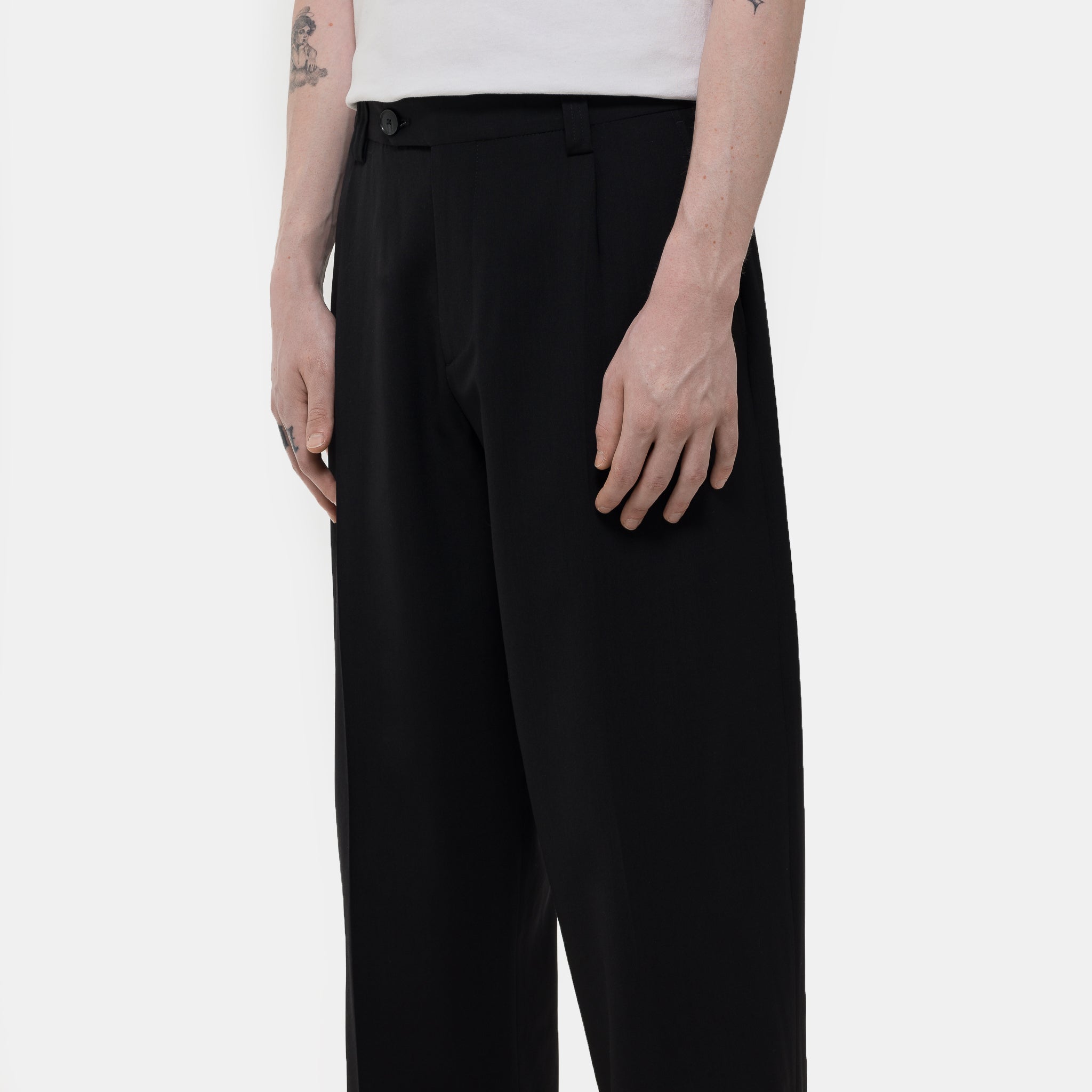 Service Trouser in Black Tropical Wool