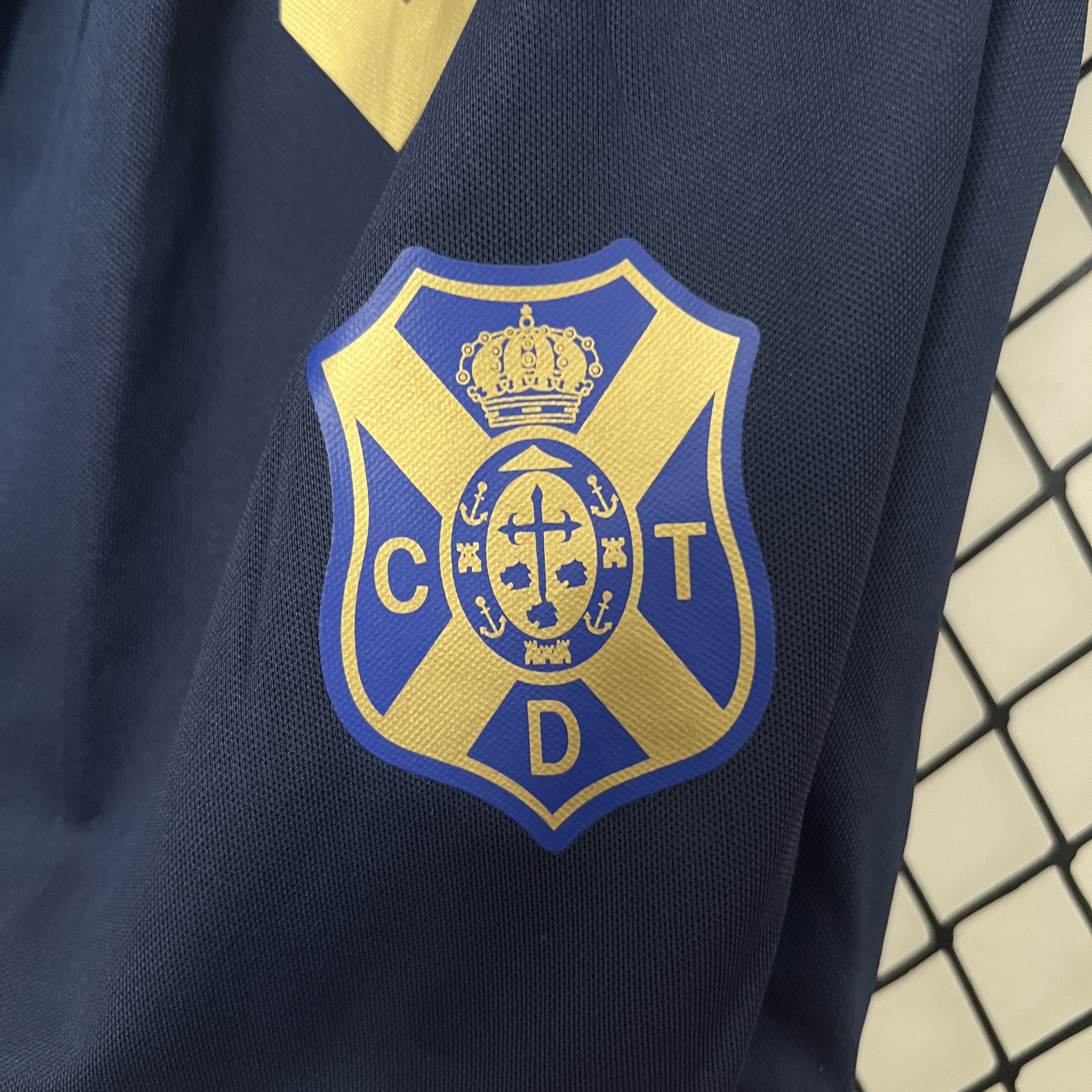 Higojerseys-Tenerife 24-25 Away Kids Kit