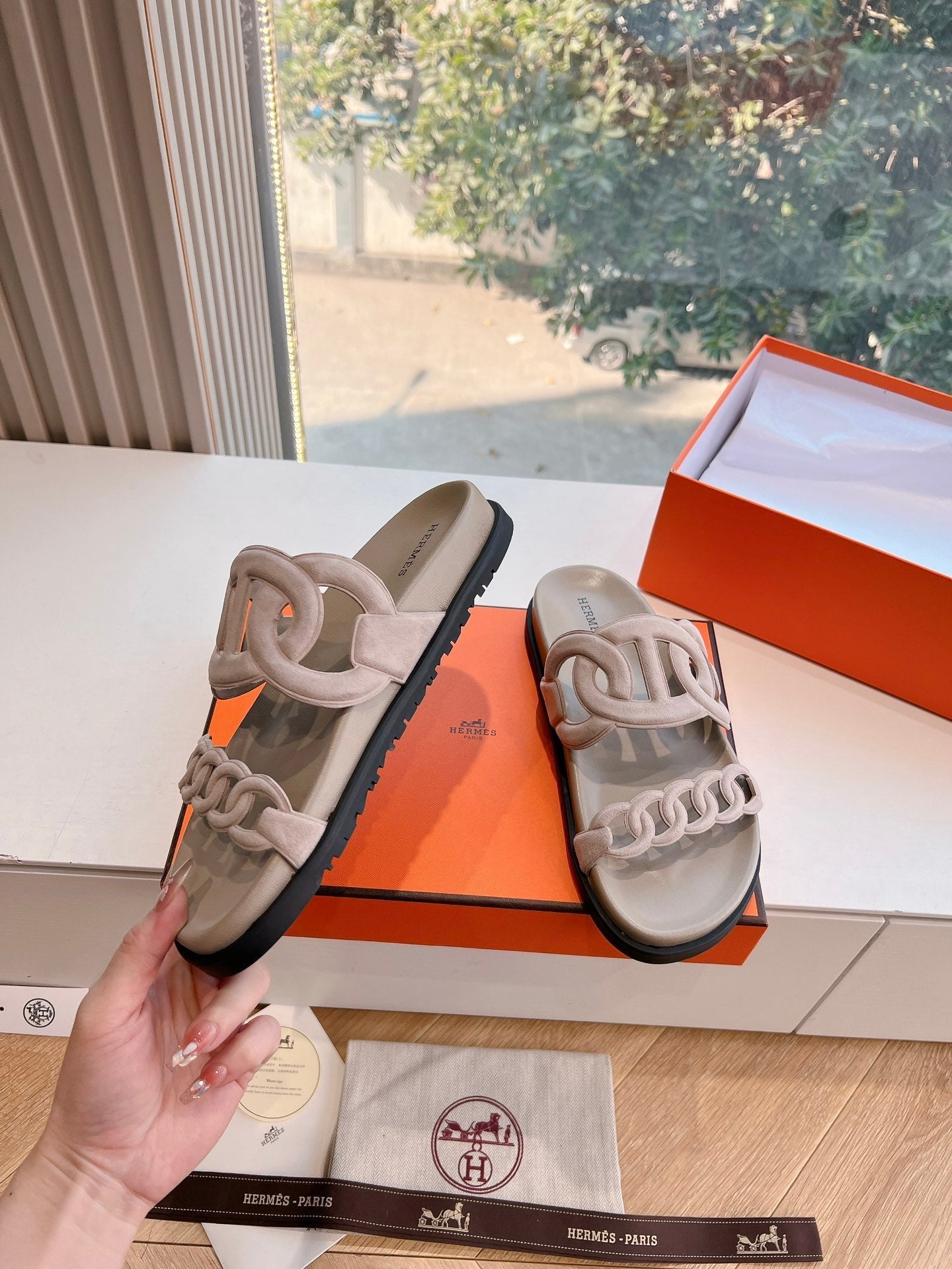 EXTRA SANDAL IN NUDE BEIGE CALFSKIN、mysite、Cacoeks