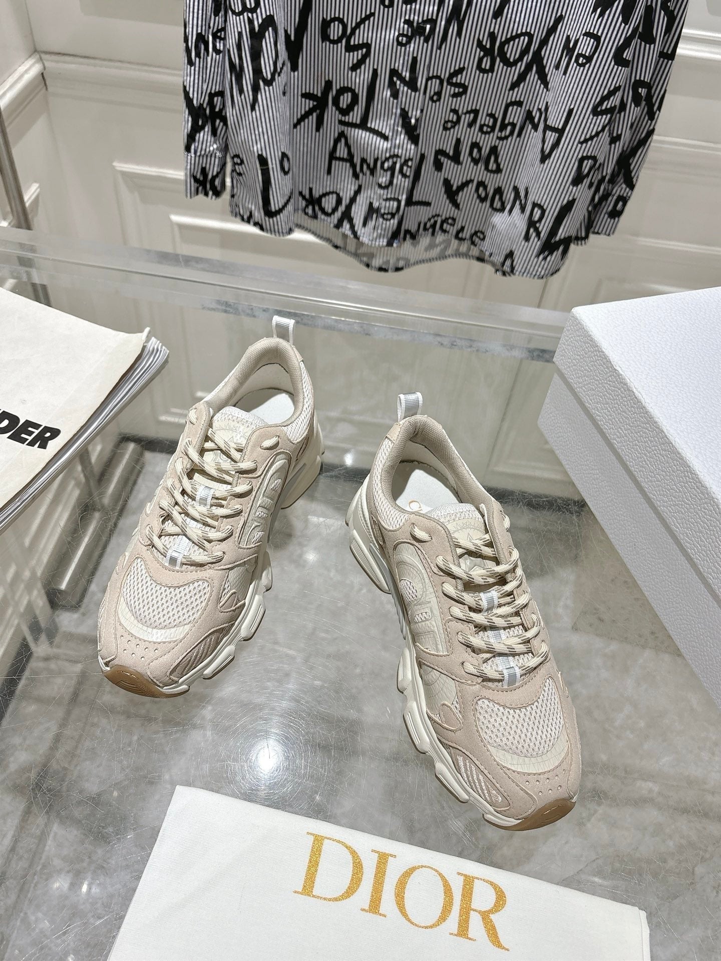 DIOR 25S CHRONO SNEAKER 45MM IN MESH WITH WHITE AND NUDE PINK CALFSKIN、mysite、Cacoeks