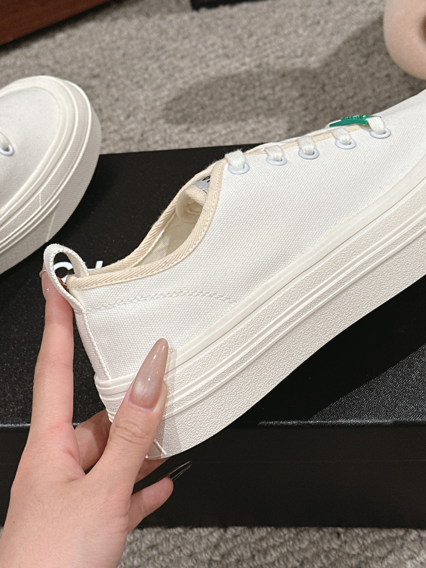 LACE-UP SNEAKERS IN WHITE CANVAS、mysite、Cacoeks