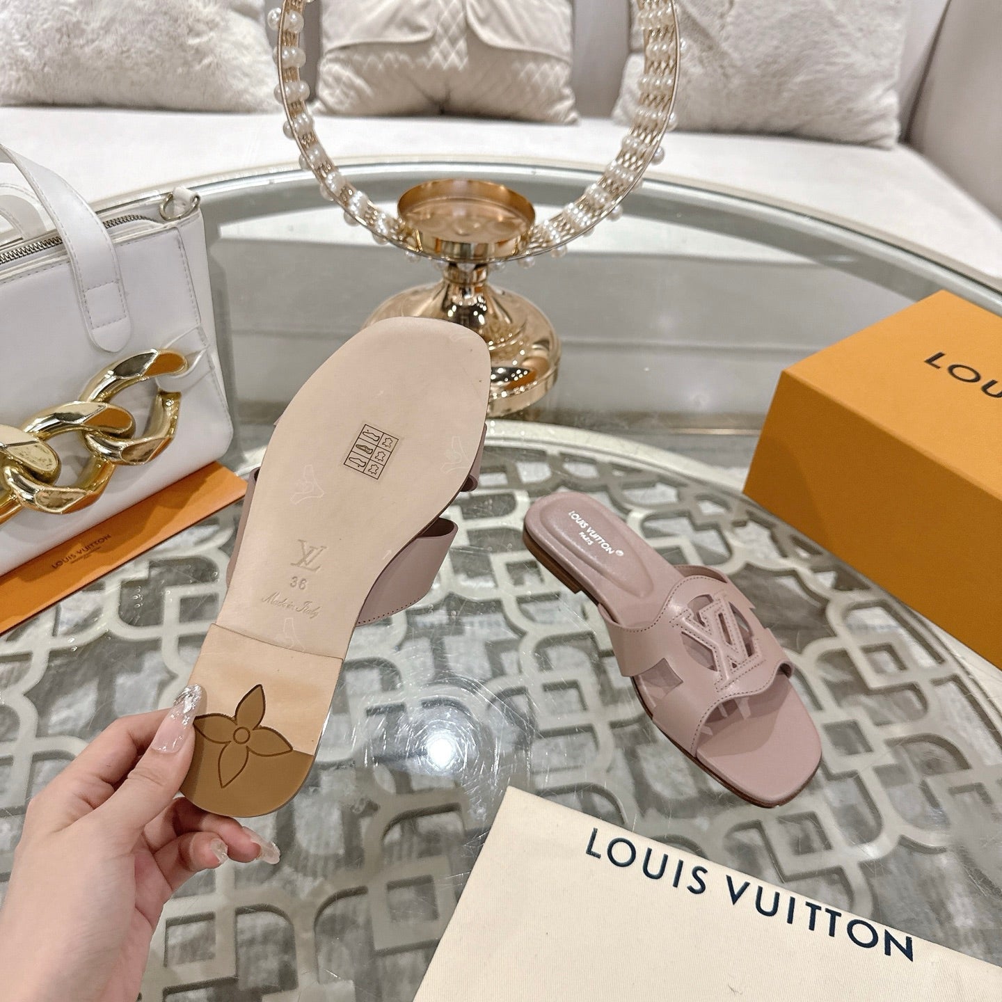 ISOLA FLAT SLIDE IN DUSTY PINK CALFSKIN、mysite、Cacoeks