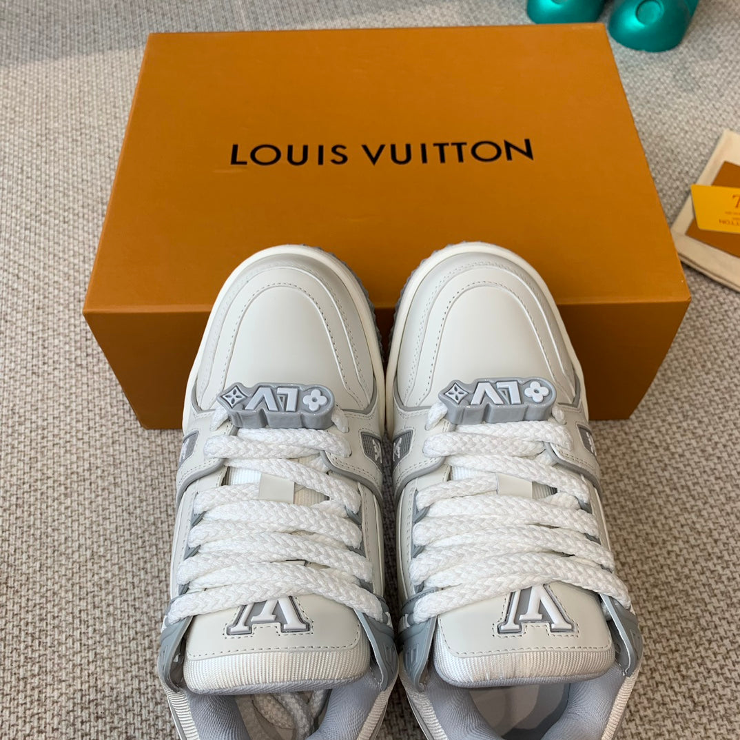 LV TRAINER MAXI SNEAKER IN WHITE MIX DOVE GRAY CALFSKIN、mysite、Cacoeks